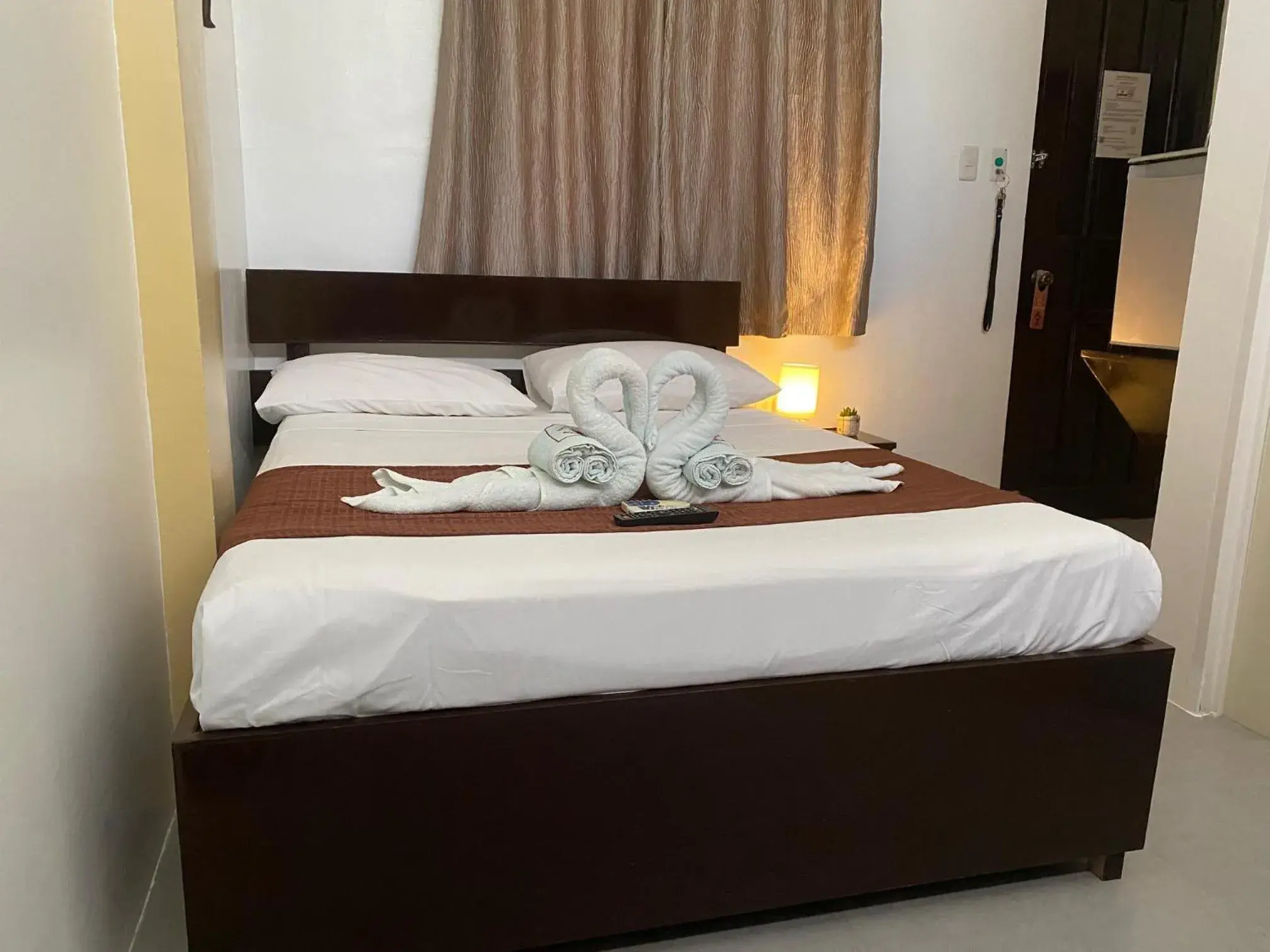 Double Room with Balcony in Papa Freds Beach Resort Double Room with Balcony in Papa Freds Beach Resort
