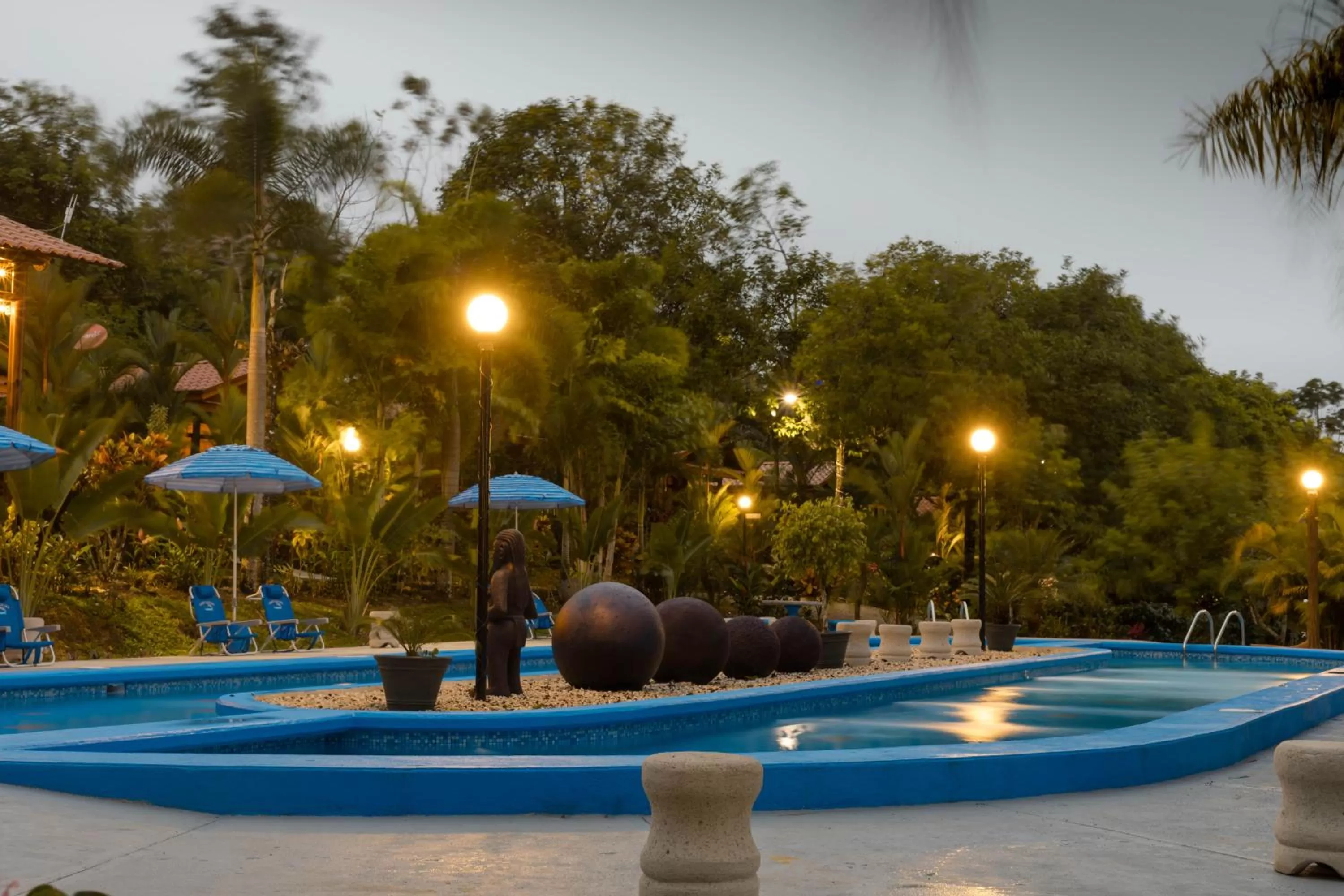 Garden in Hotel Heliconias Nature Inn & Hot Springs
