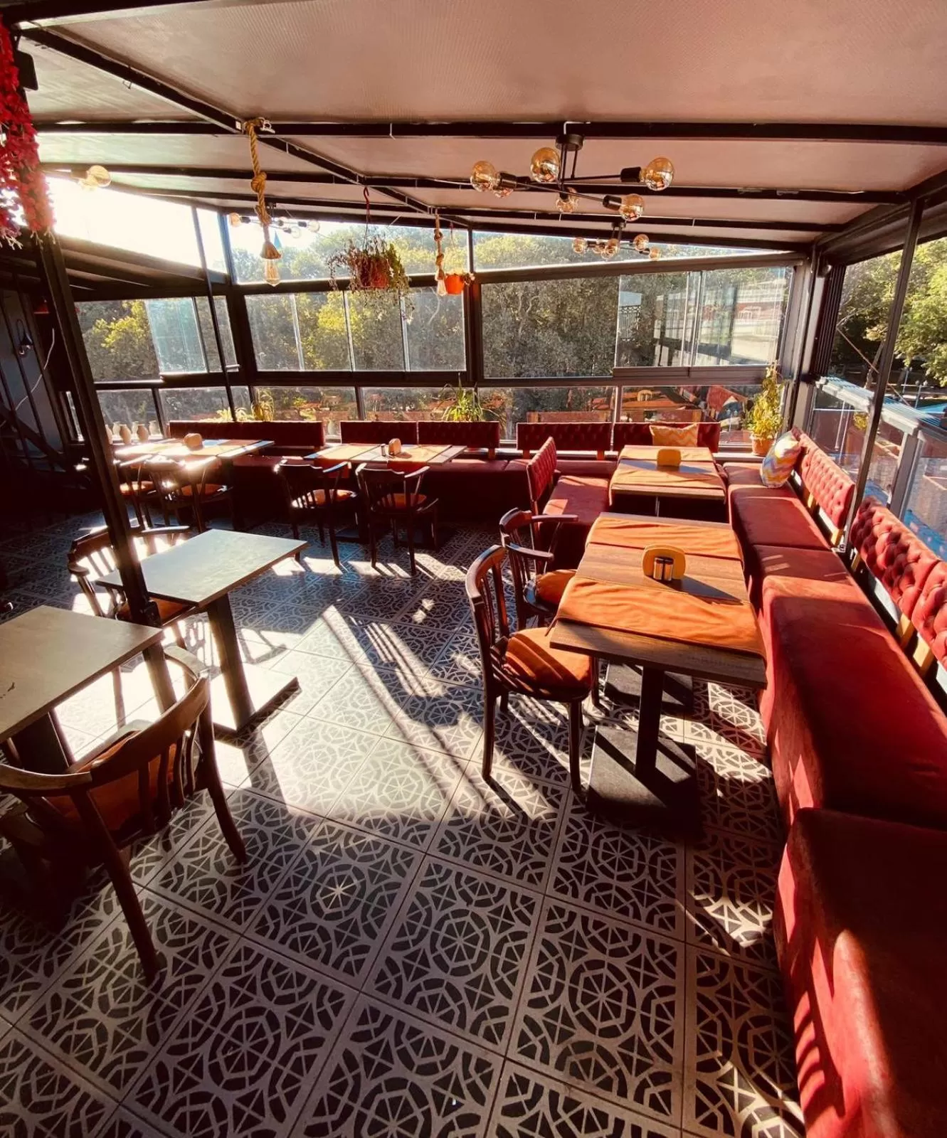 Restaurant/places to eat in Ottoman Luxury Hotel