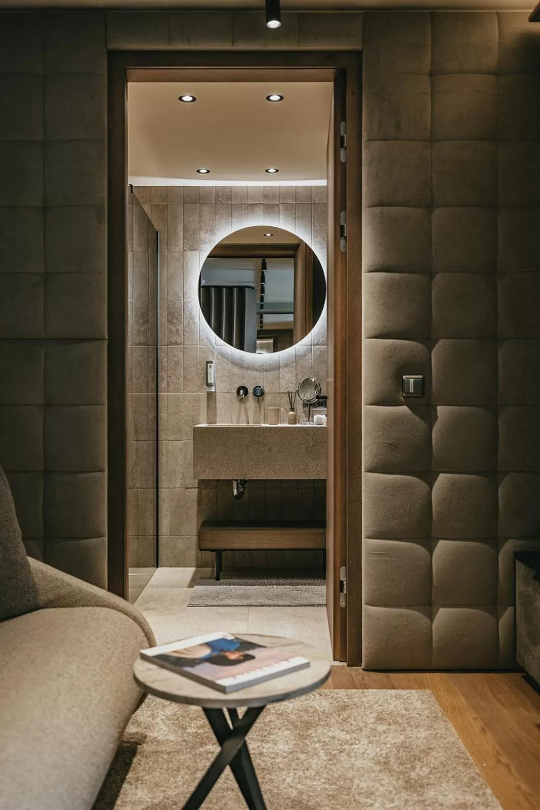 Bathroom in The Black Eagle Luxury Appartements