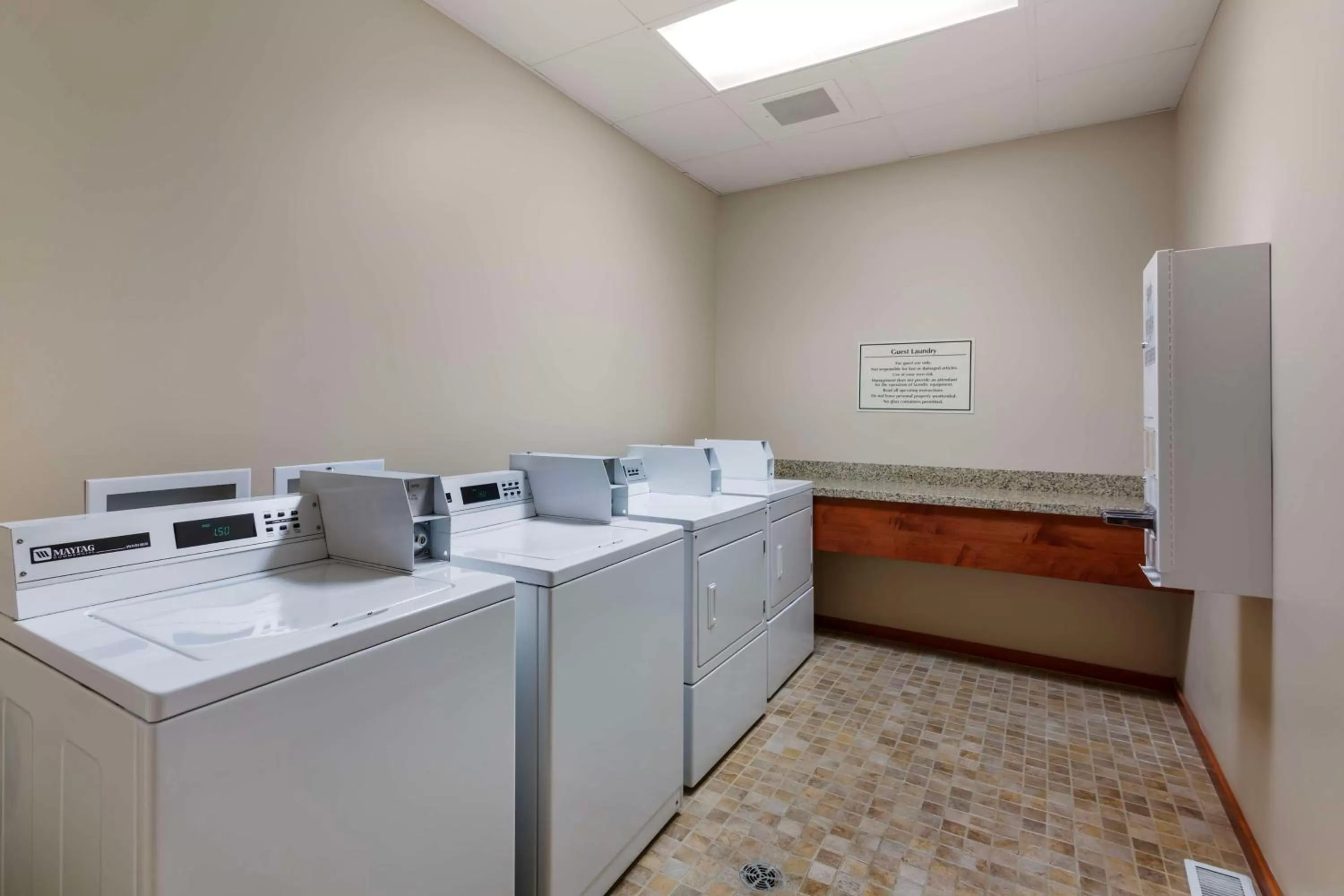 laundry in Best Western Golden Prairie Inn and Suites