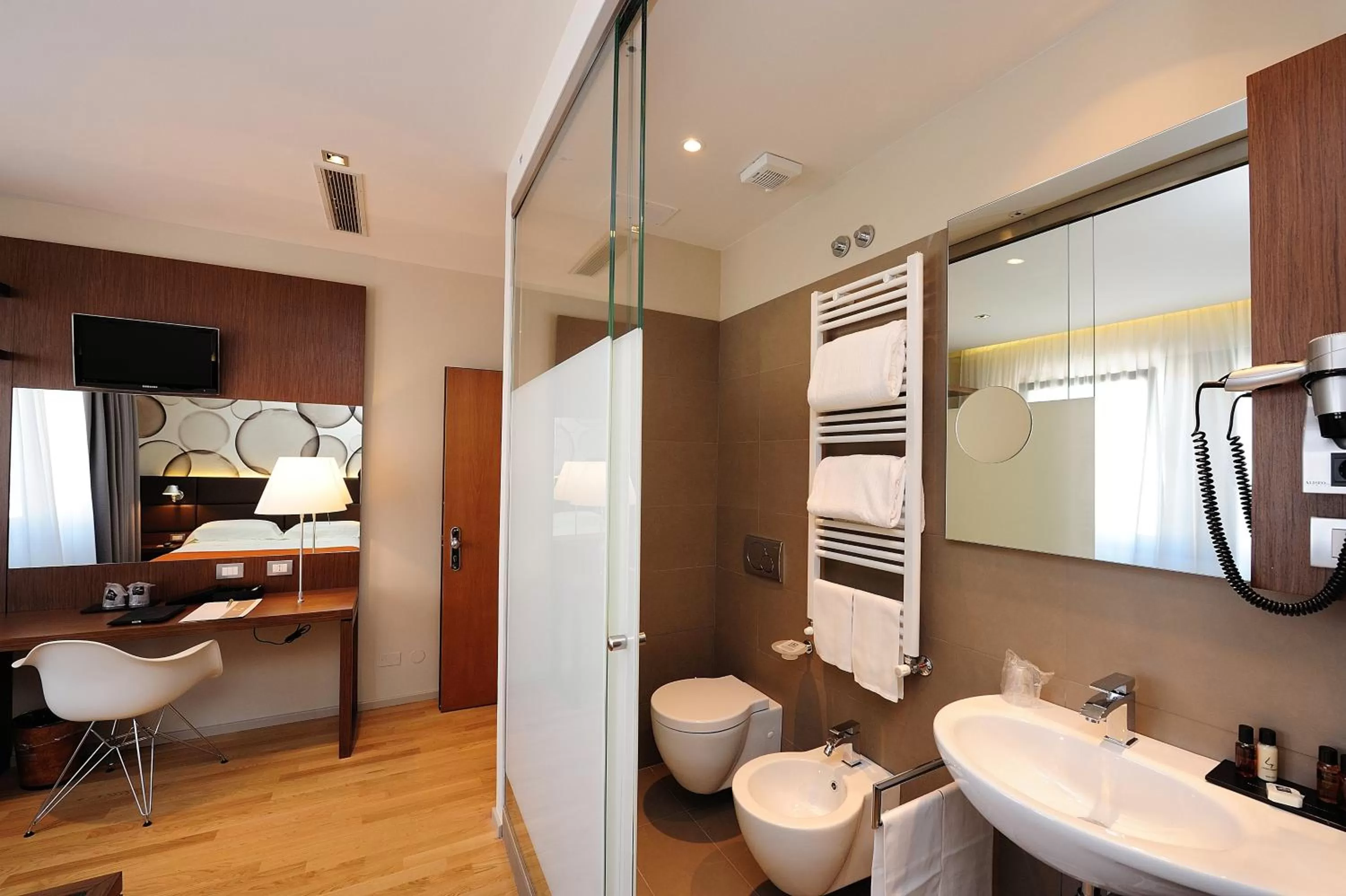 Bedroom in Dal Moro Gallery Hotel