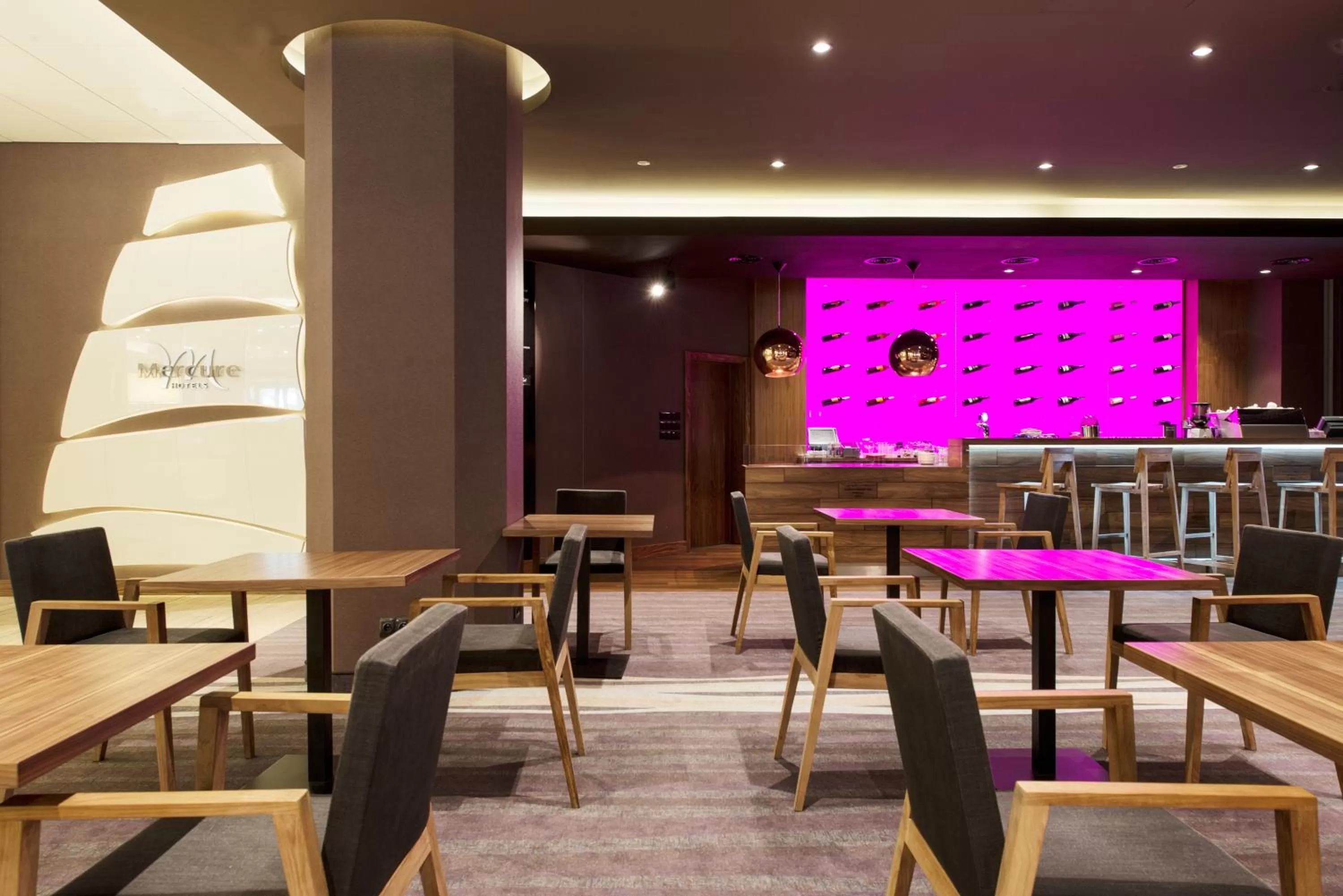 Restaurant/places to eat in Mercure Gdynia Centrum