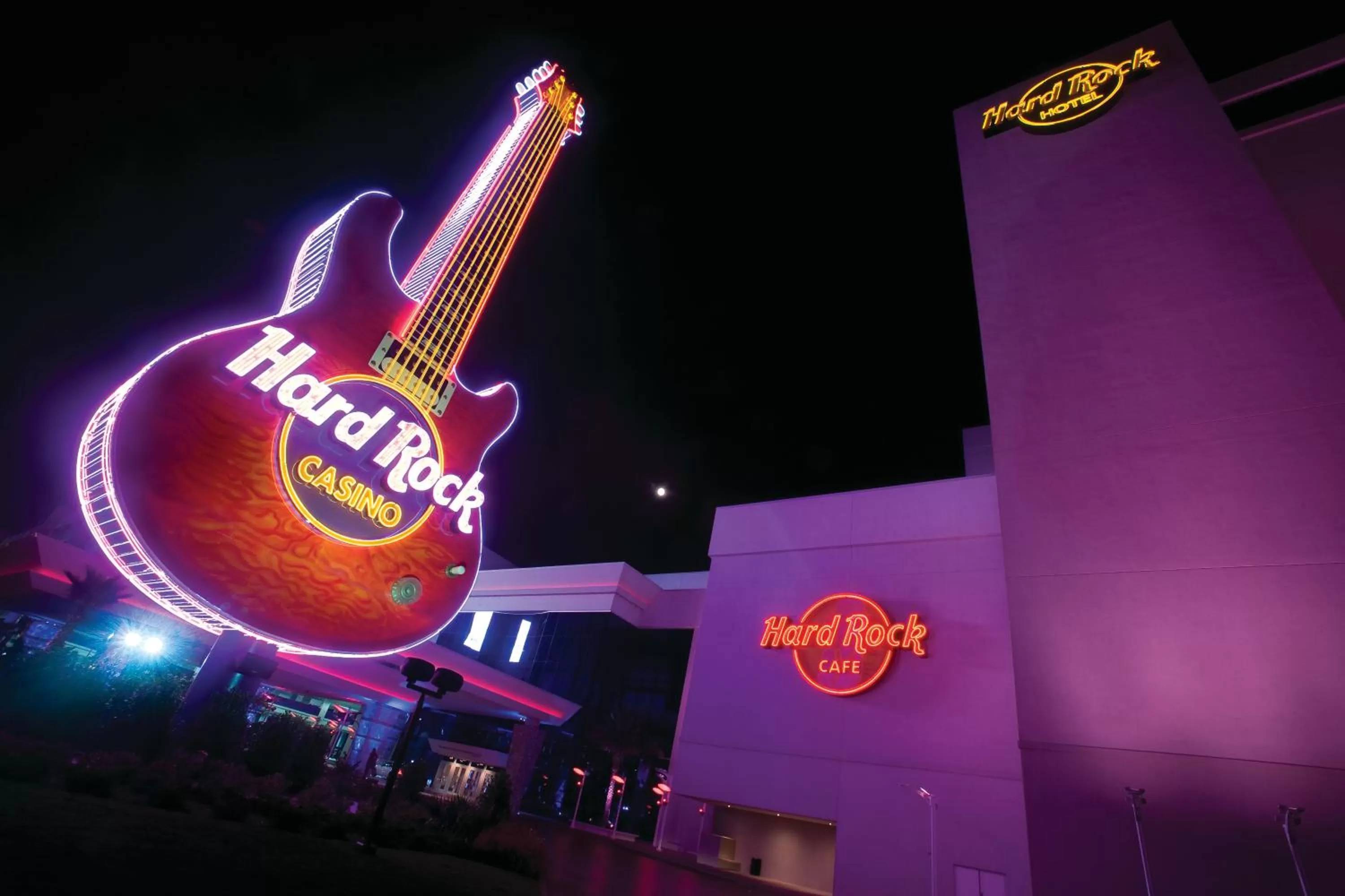 Property building in Hard Rock Hotel & Casino Biloxi