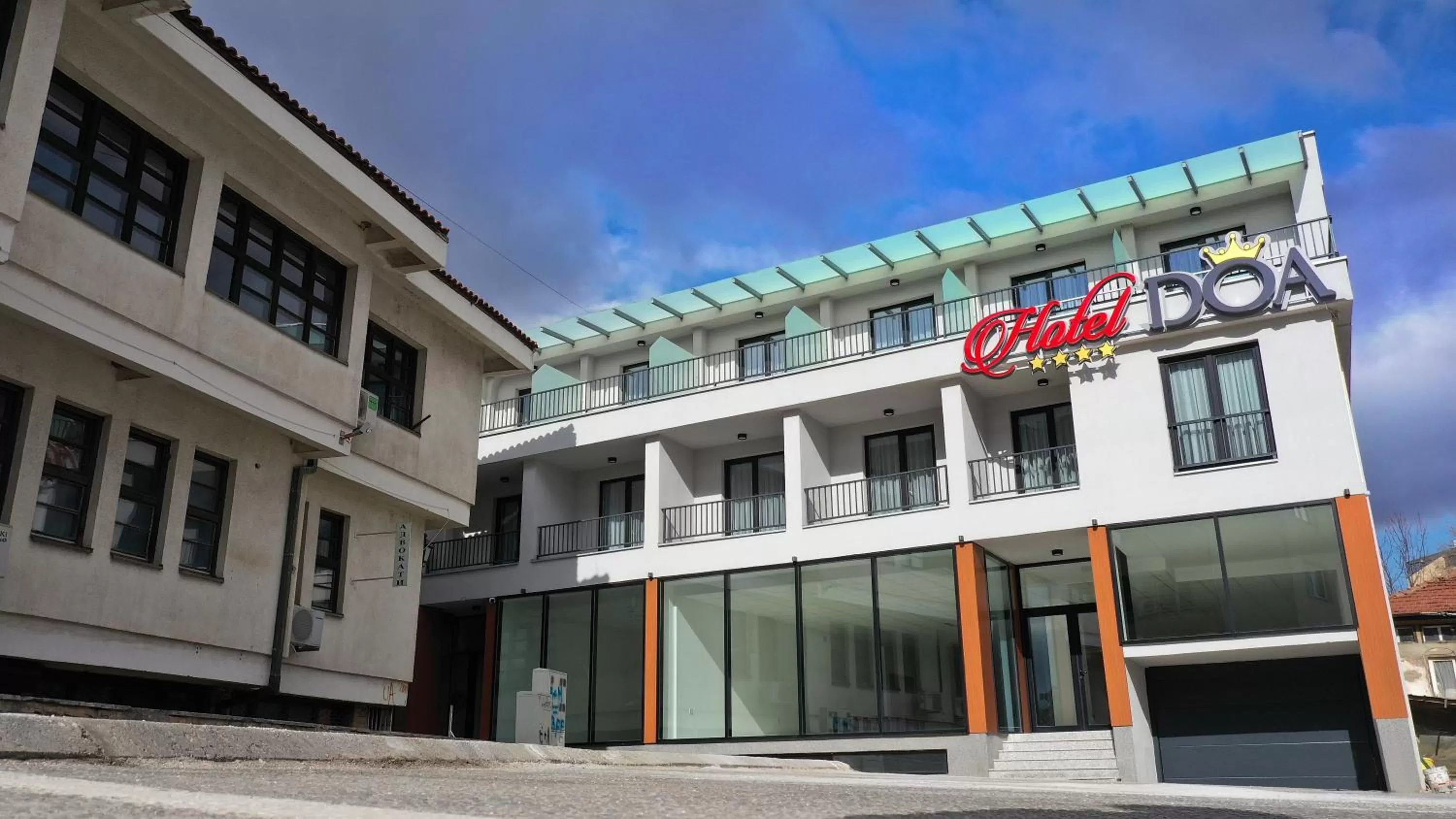 Property Building in Hotel DOA