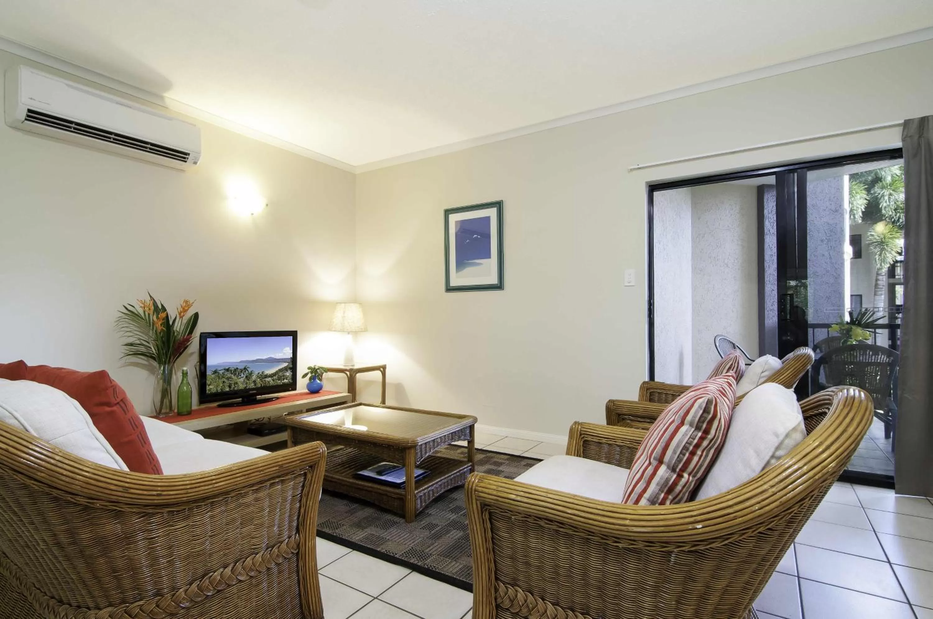 Living room in Bay Villas Resort