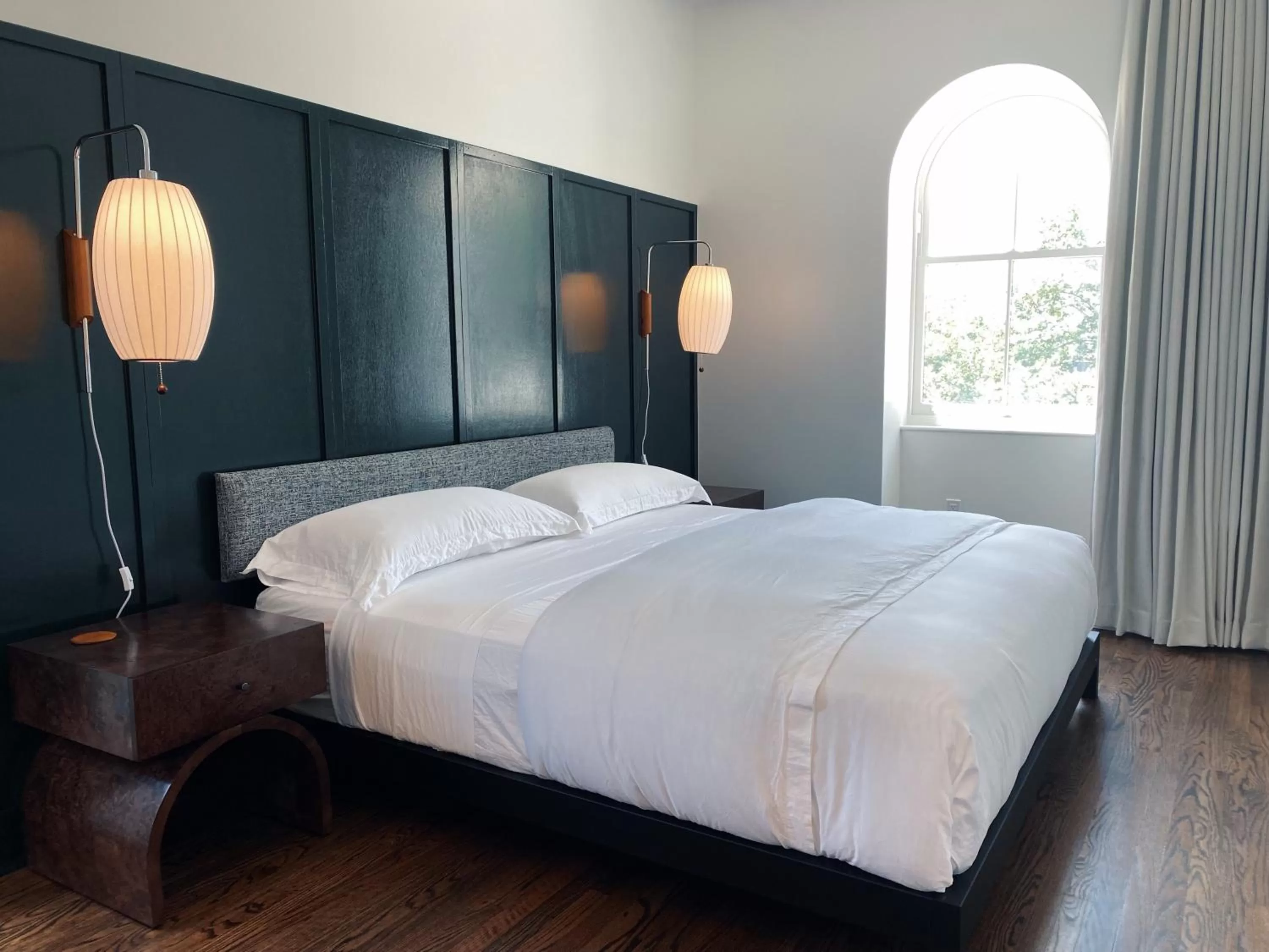 Stay Rafa At 2000 Spruce