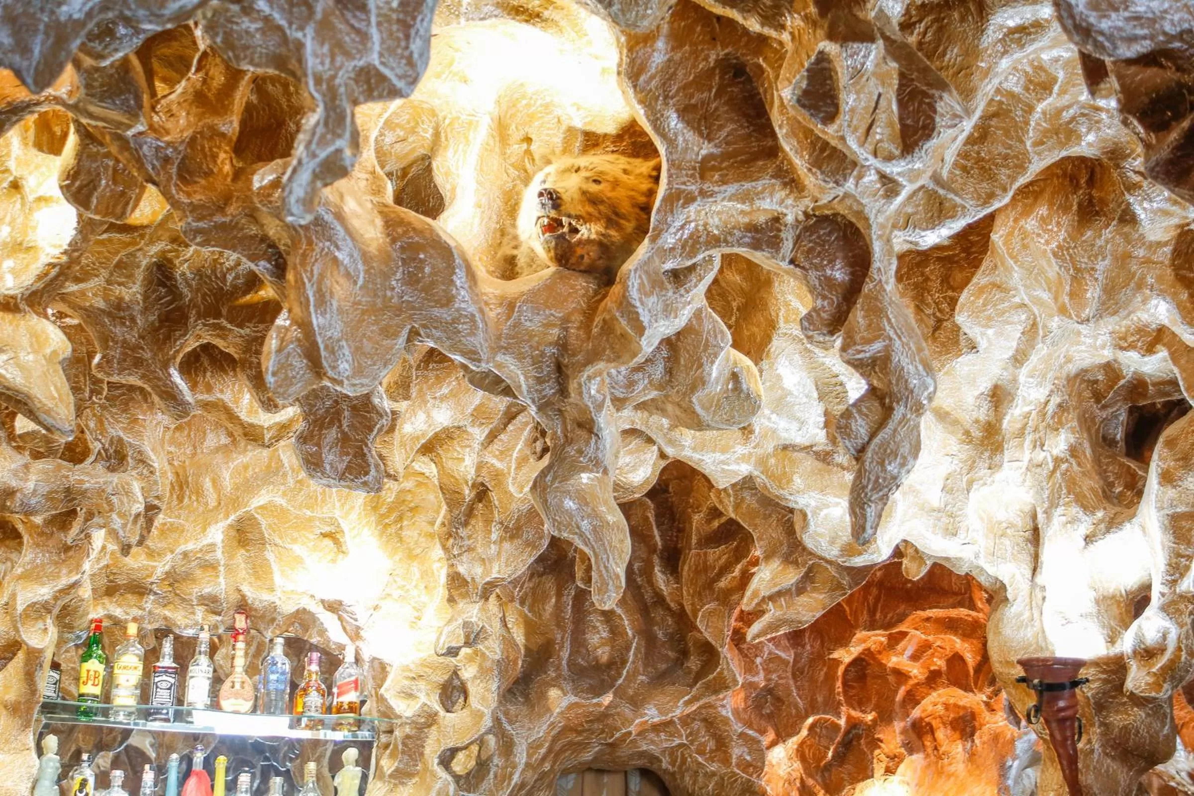 Lounge or bar, Children in Hotel Shpella