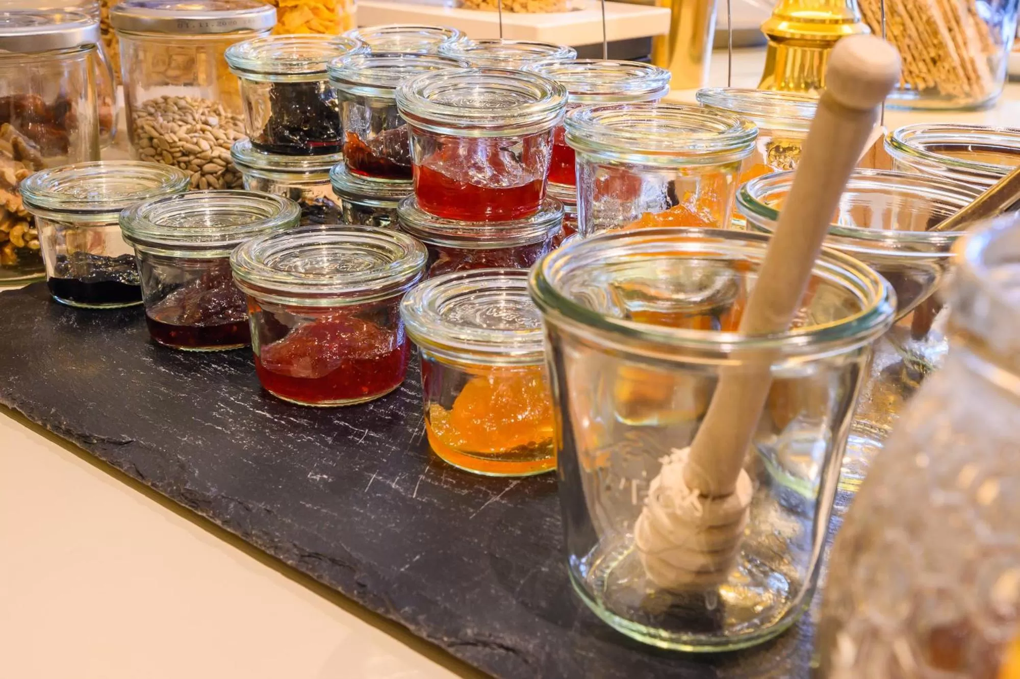 Breakfast in Hotel Kaspar Garni