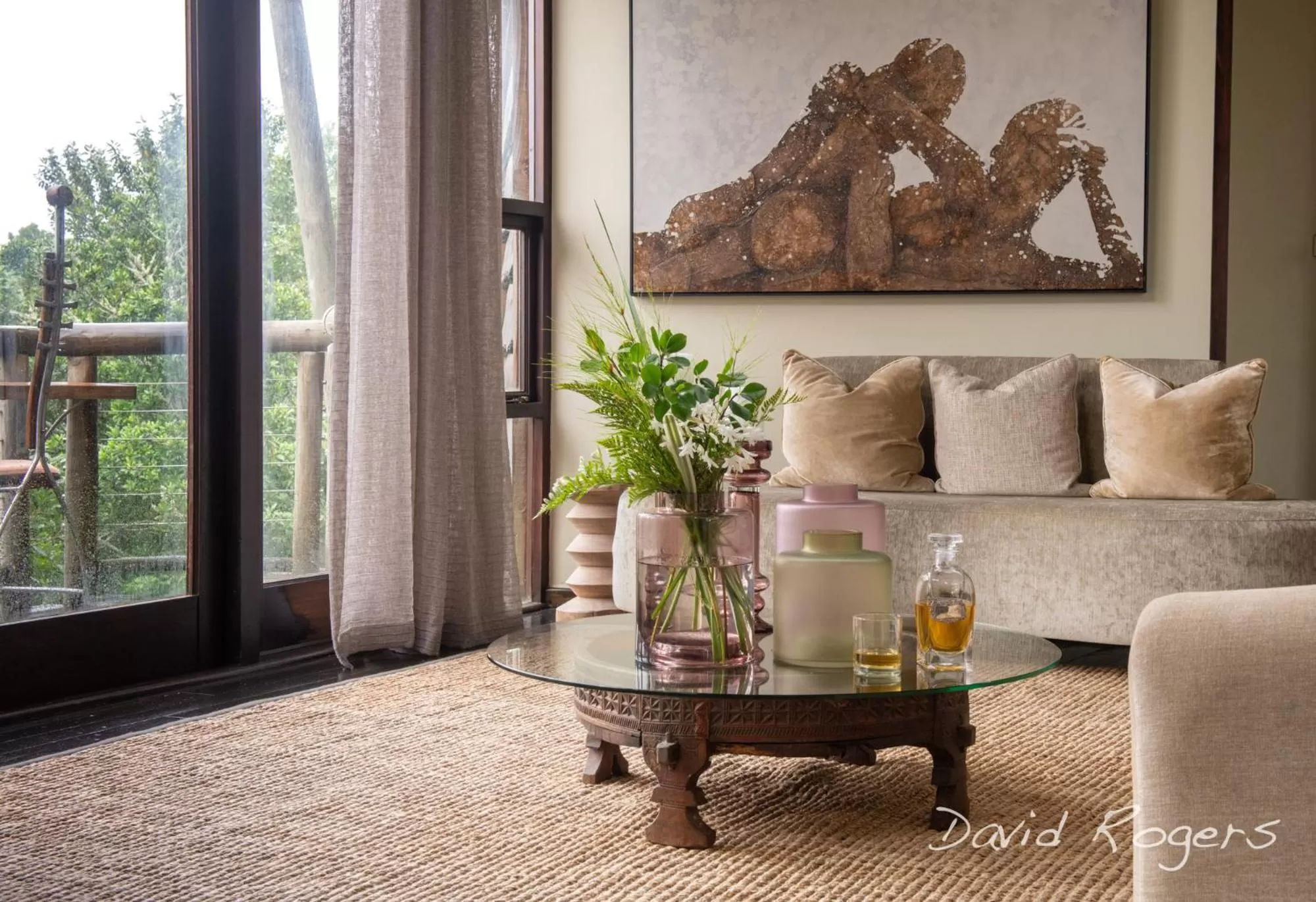 Living room in Tsala Treetop Lodge