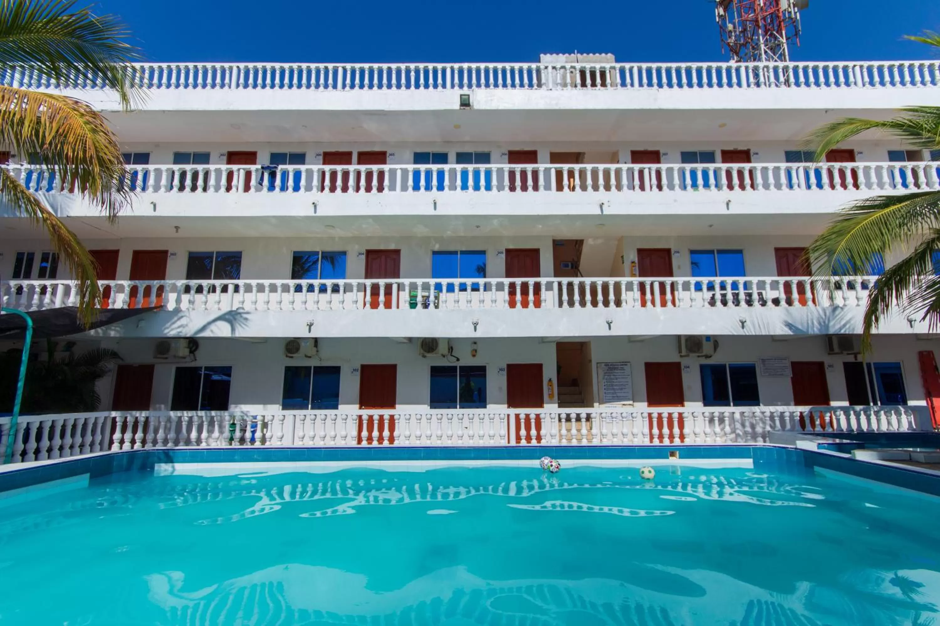 Property building in Hotel Boquilla Suites By GEH Suites