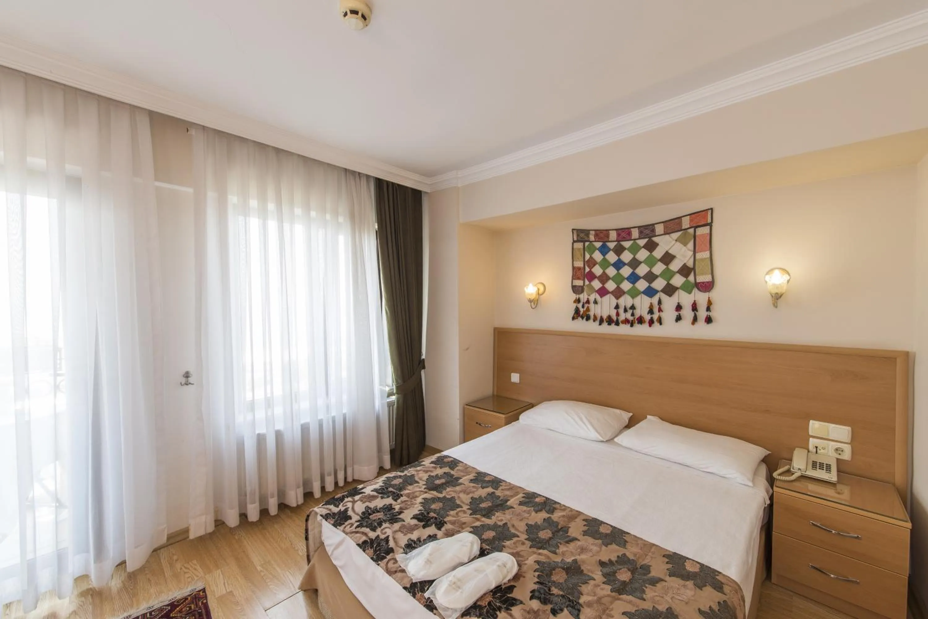 Day, Bed in Deniz Houses