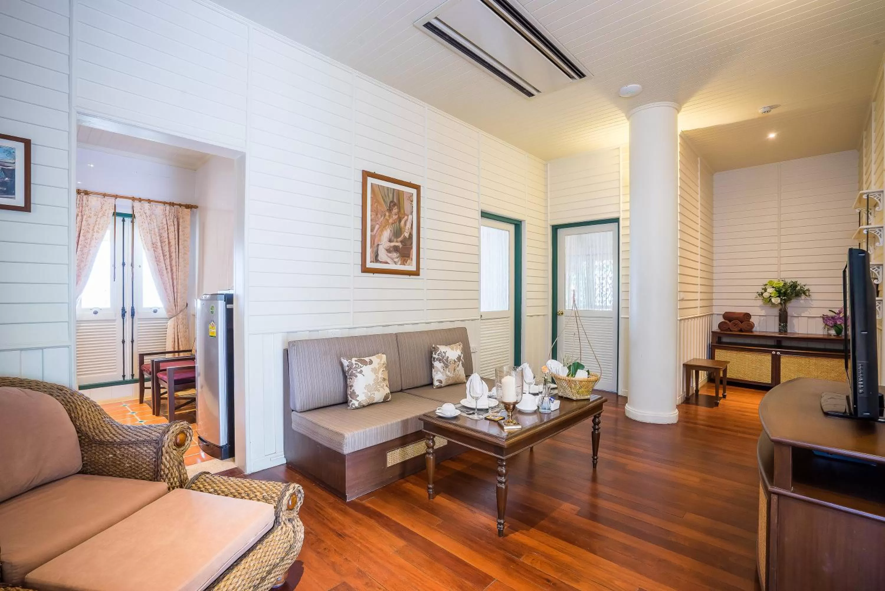 Living room in Kalanan Riverside Resort