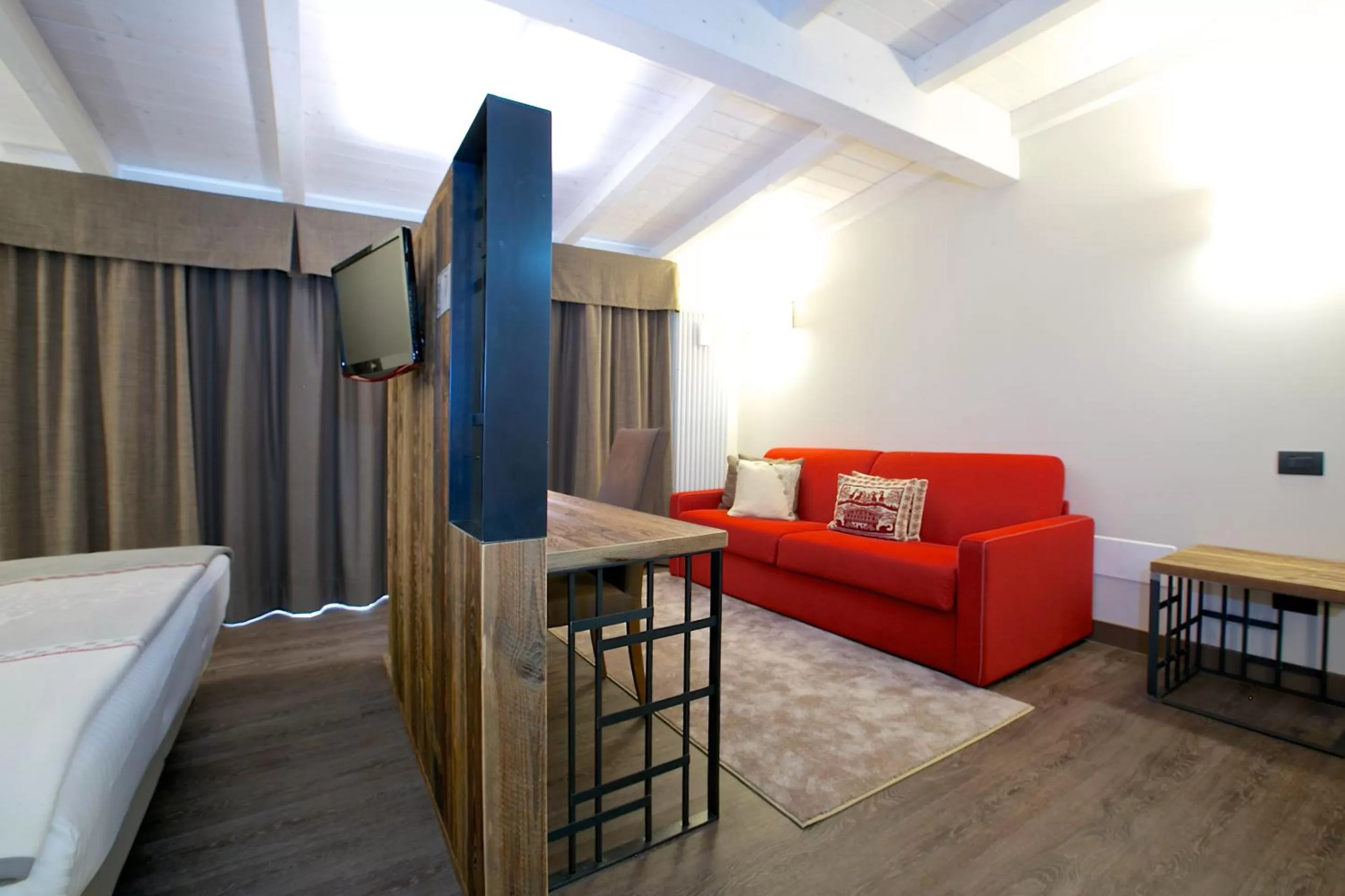 Bed in Olimpia Hotel