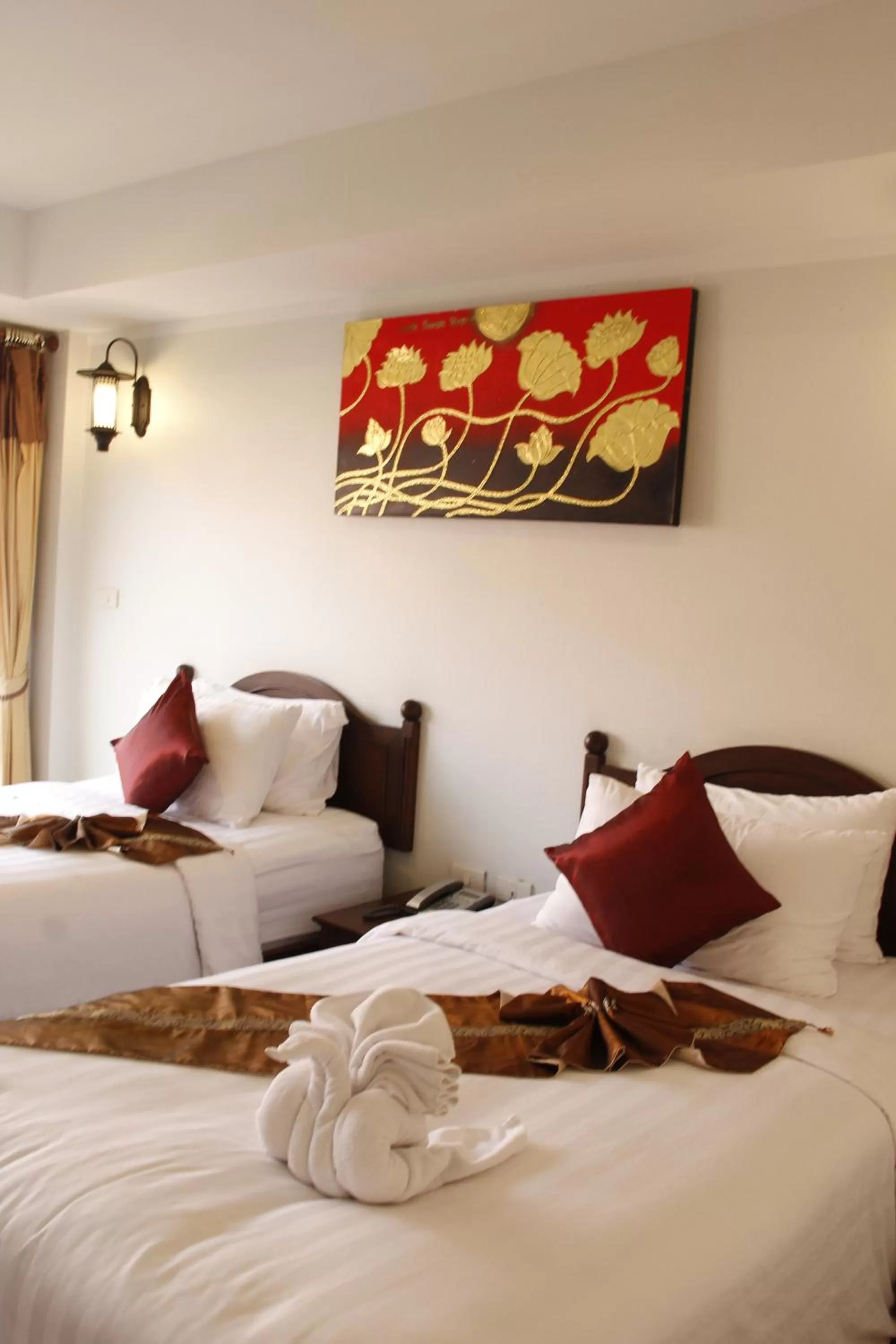 Bed in Luckswan Resort Chiang Rai - SHA Extra Plus