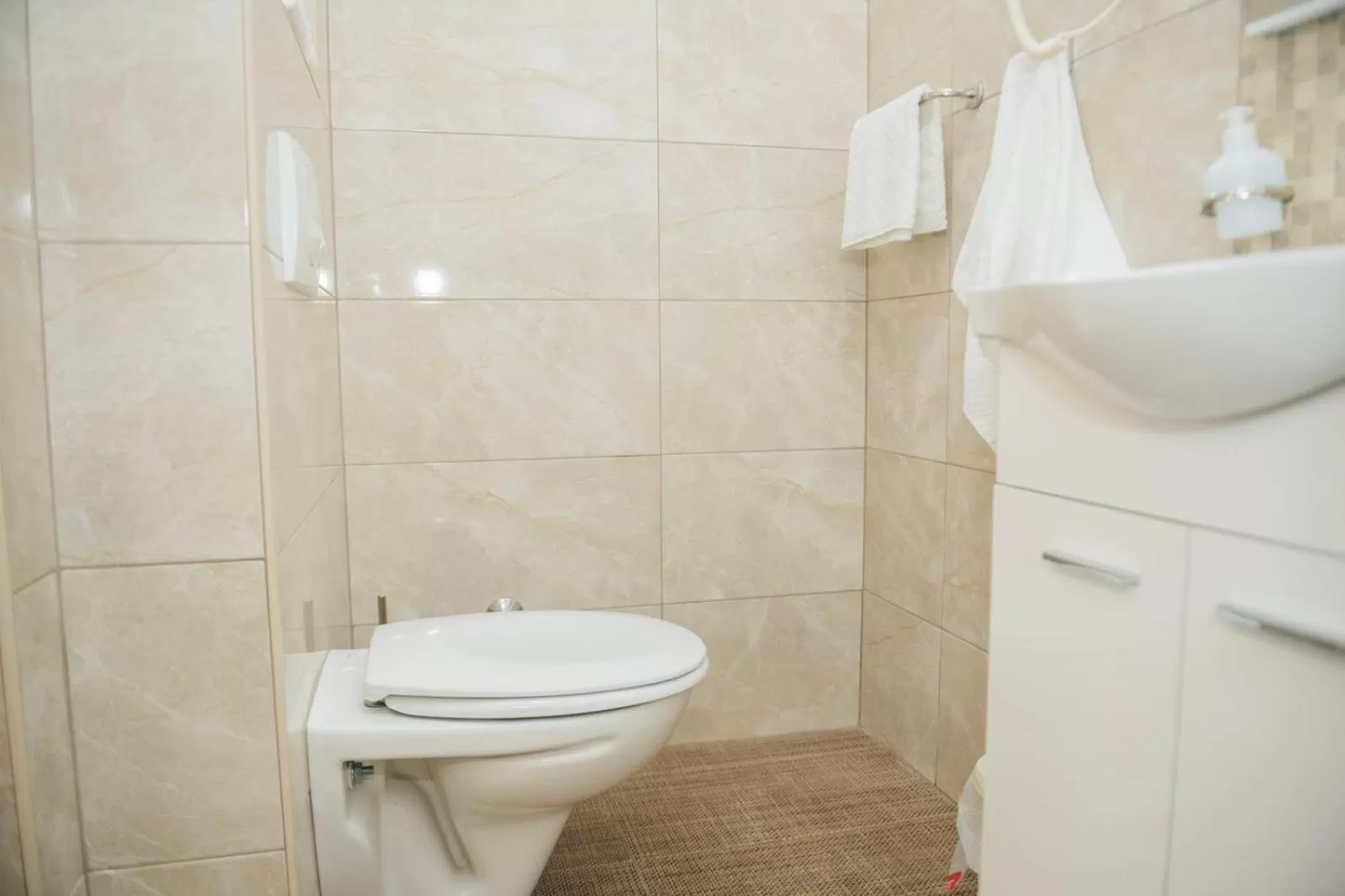 Bathroom in Hotel - Villa Lejla