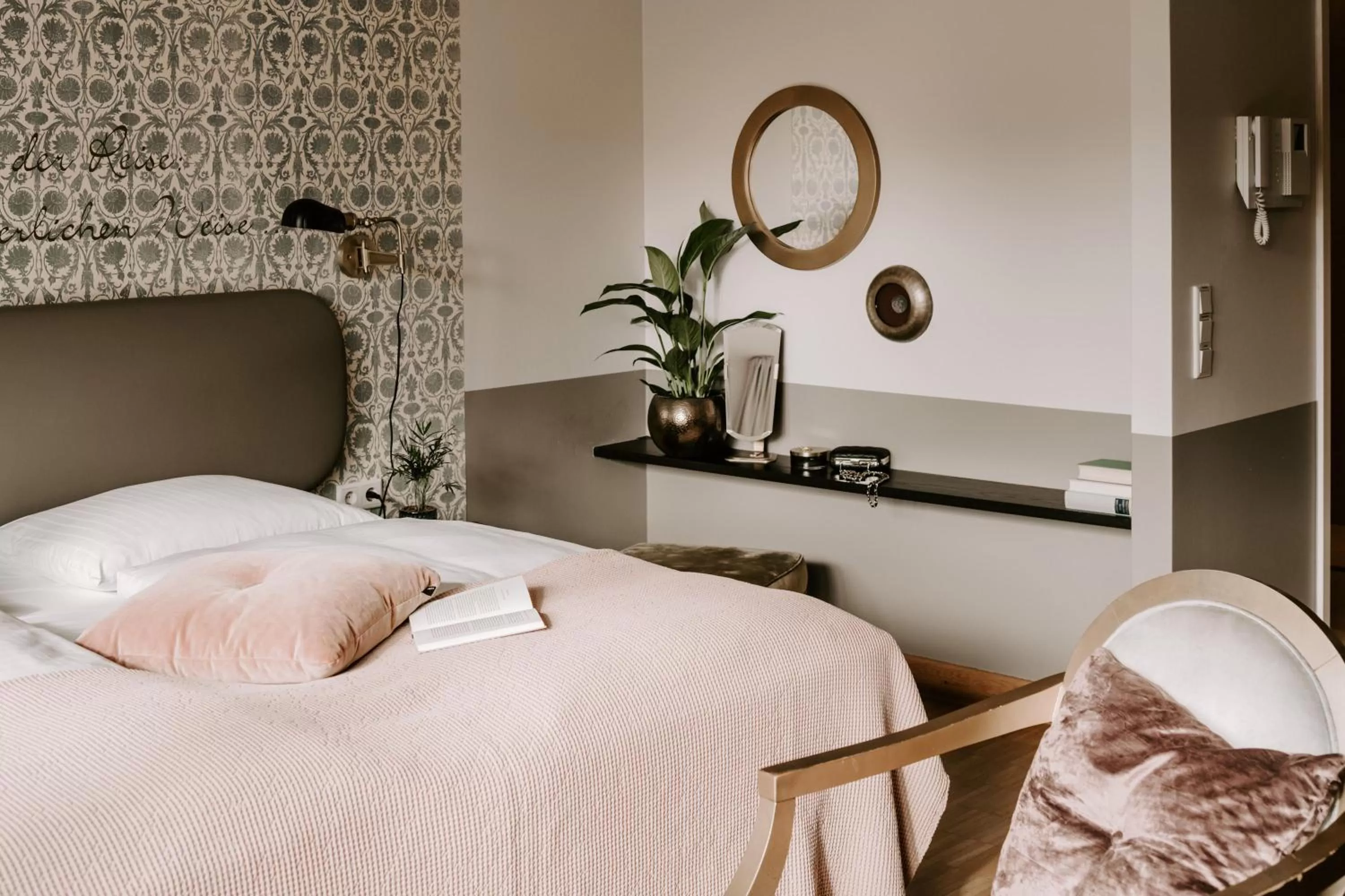 Bedroom, Bed in Townhouse Berlin