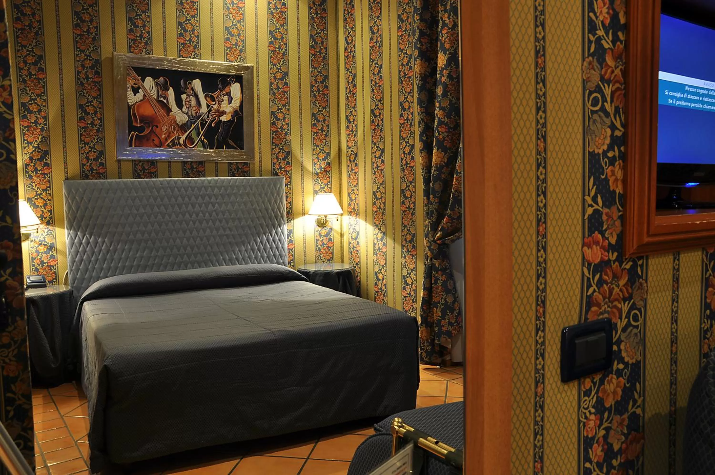 Double Room in Hotel Lirico