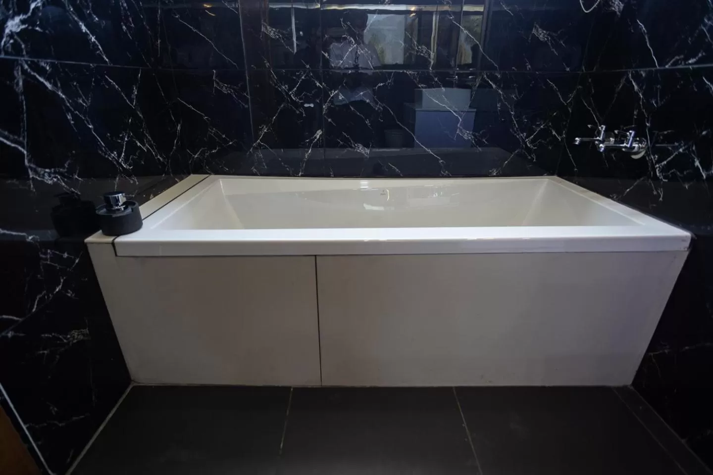 Bathroom in HOTEL WHITE HOUSE, Munnar