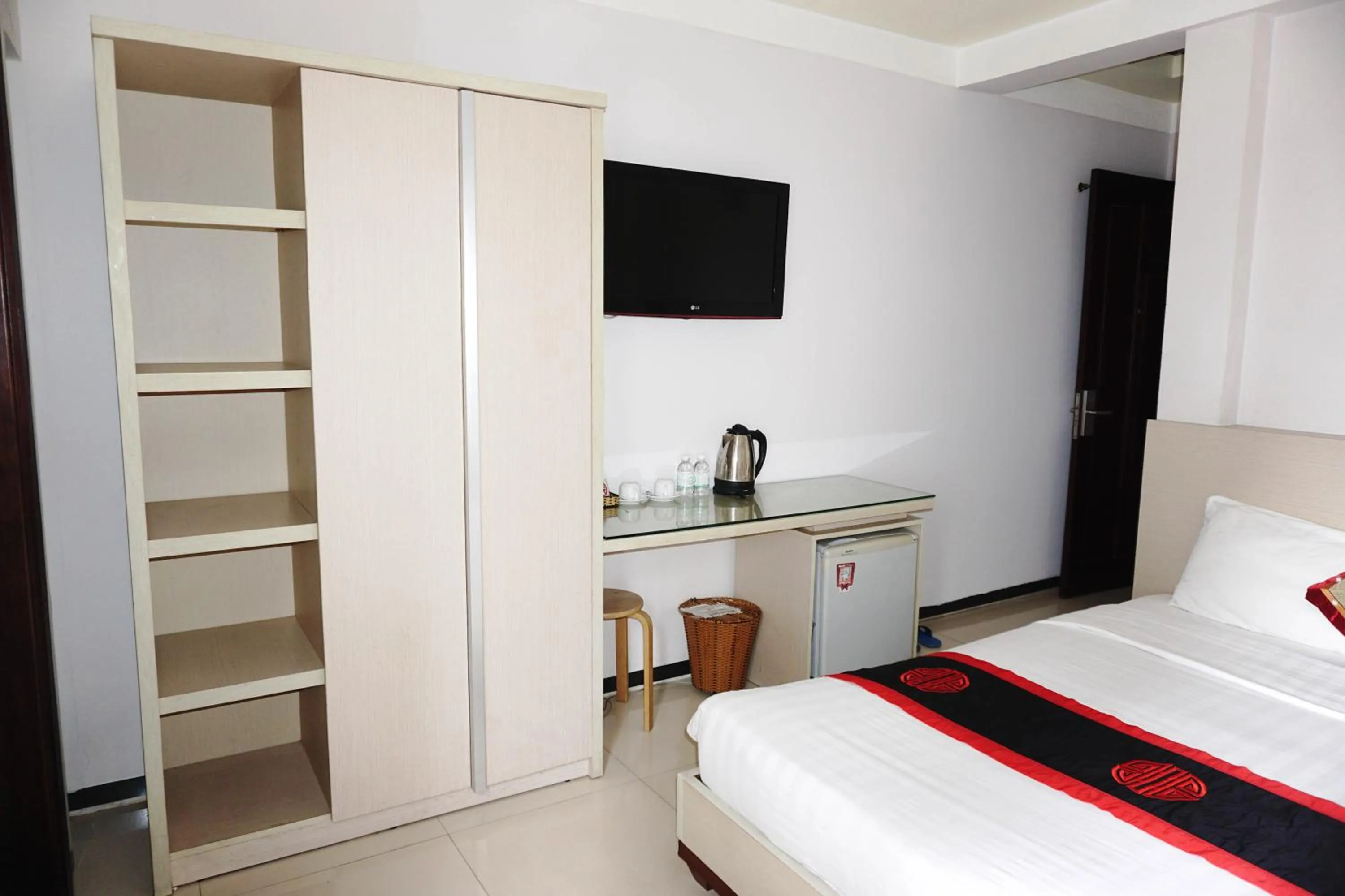 Bed in Le Duong Hotel