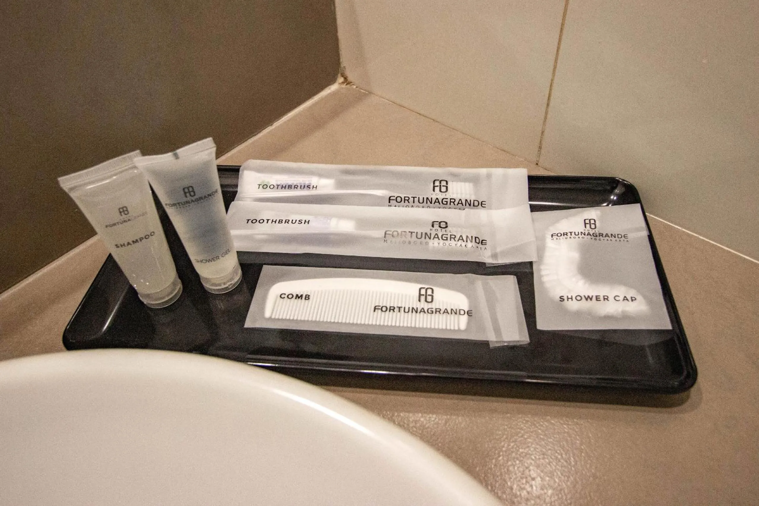 Bathroom in Hotel FortunaGrande Malioboro Yogyakarta