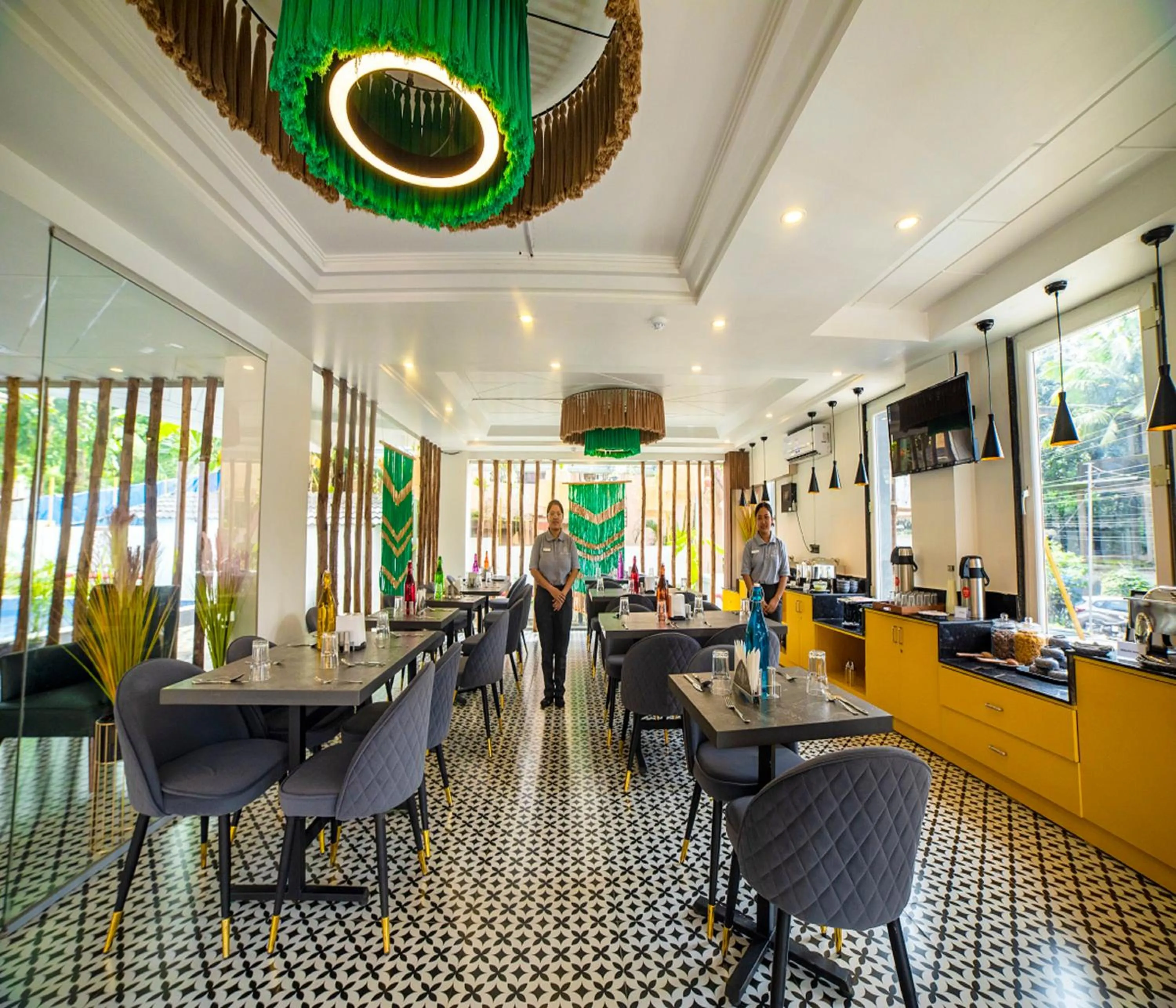 Restaurant/places to eat in HUE GUH The Porto Candolim