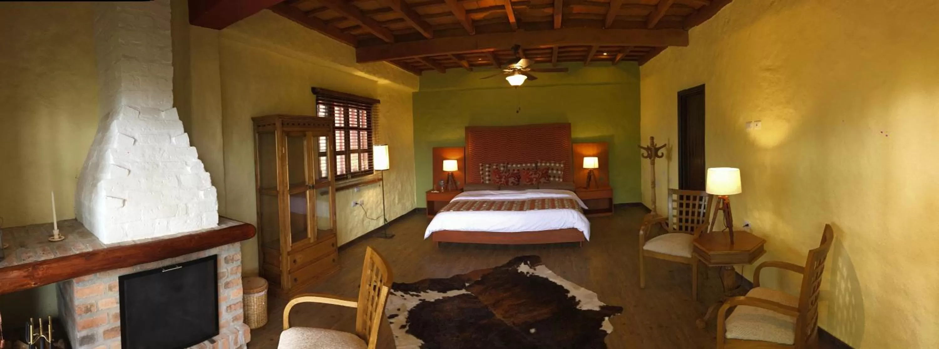 Photo of the whole room in Monasterio San Agustín, Colombia