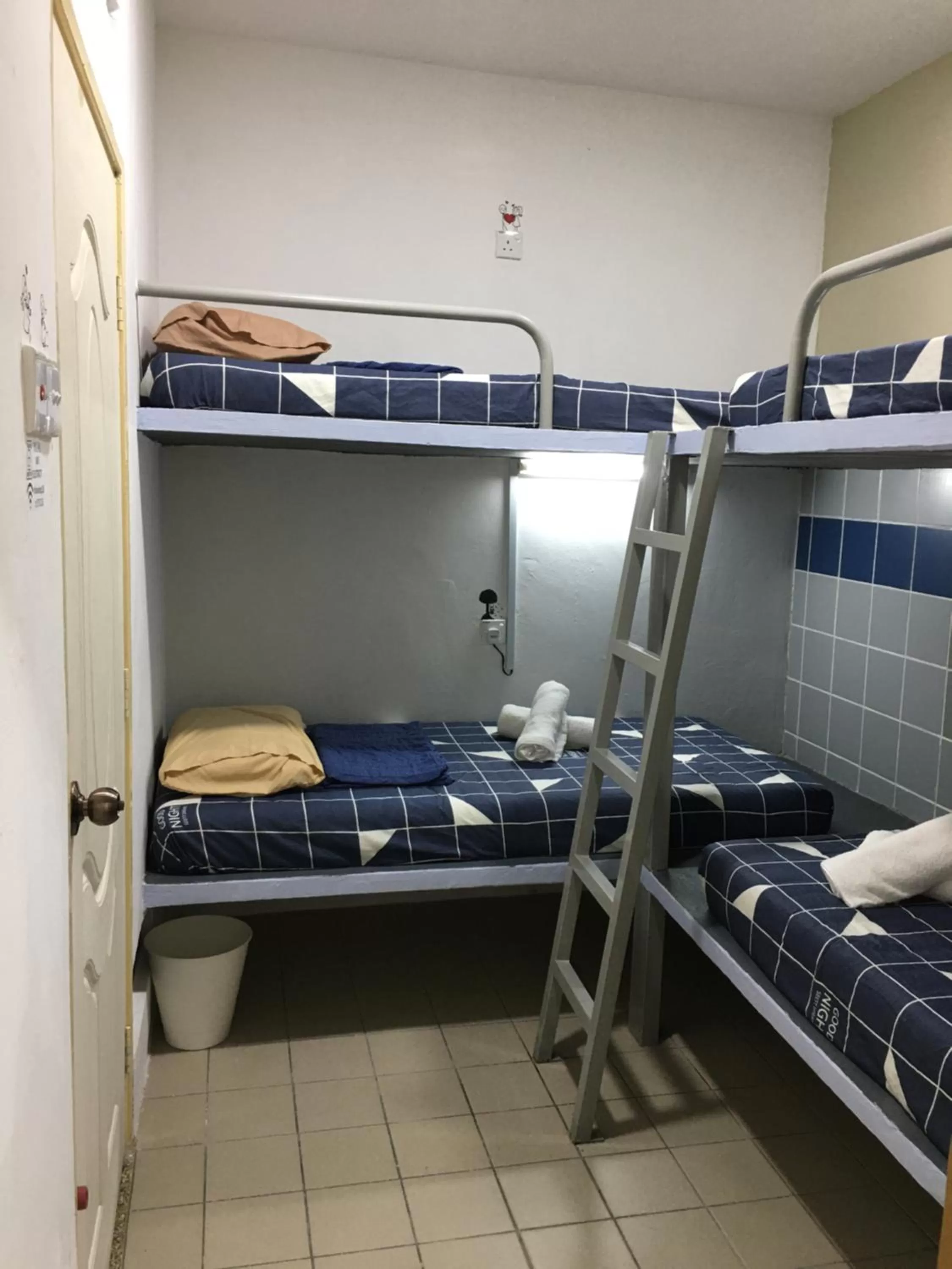 Quadruple Room with Private Bathroom in Thian Siong Inn