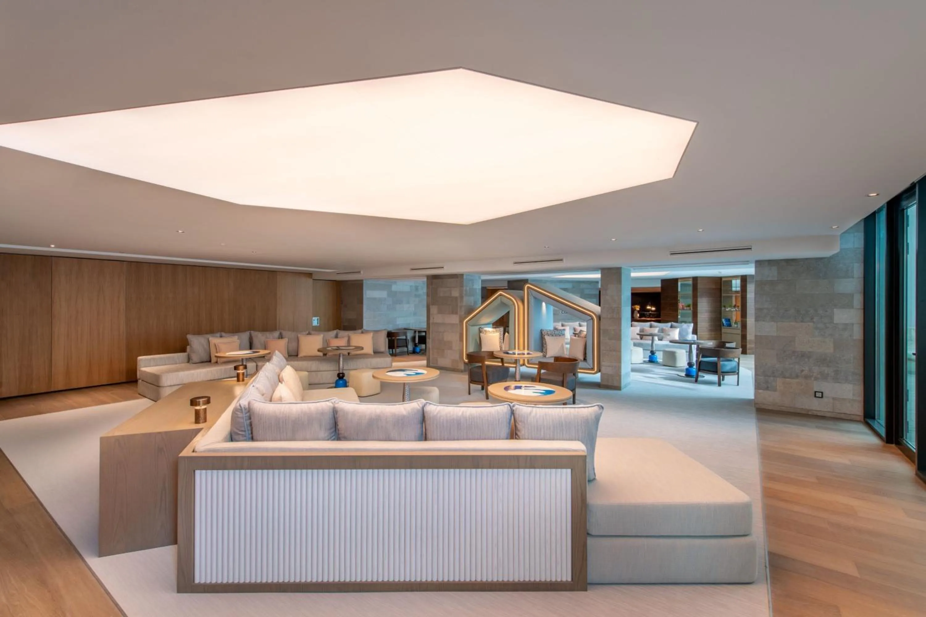 Meeting/conference room in W Residences Algarve