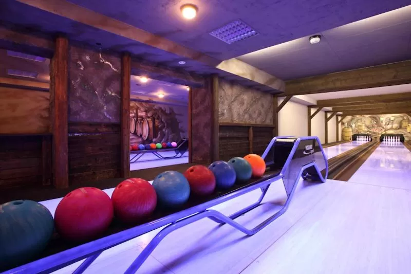 Bowling in Hotel Forsthaus Grüna Betreibergesellschaft mbH