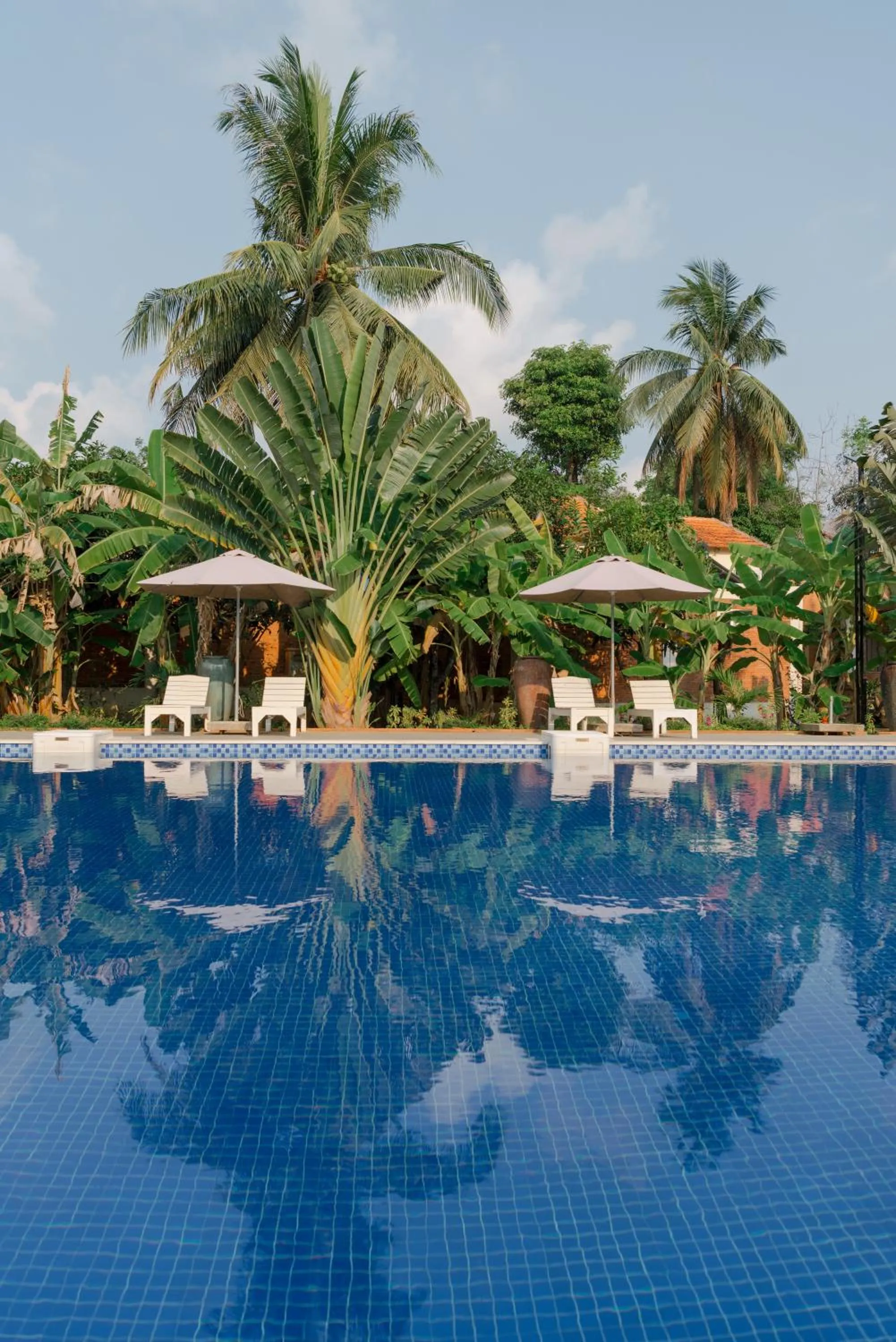 Swimming pool in Elwood Premier Resort Phu Quoc