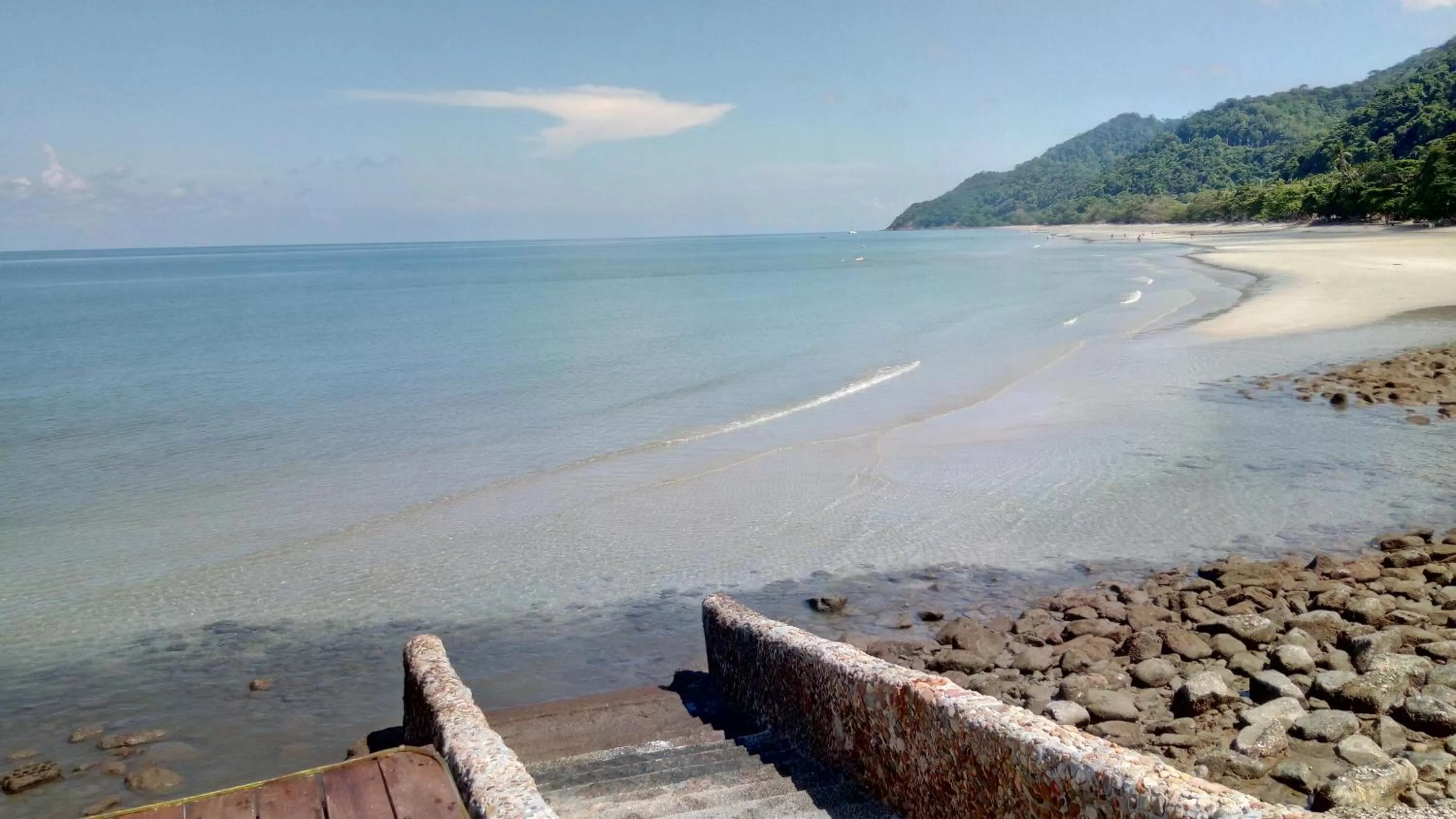 Beach in Chang Buri Resort & Koh Chang Hillside