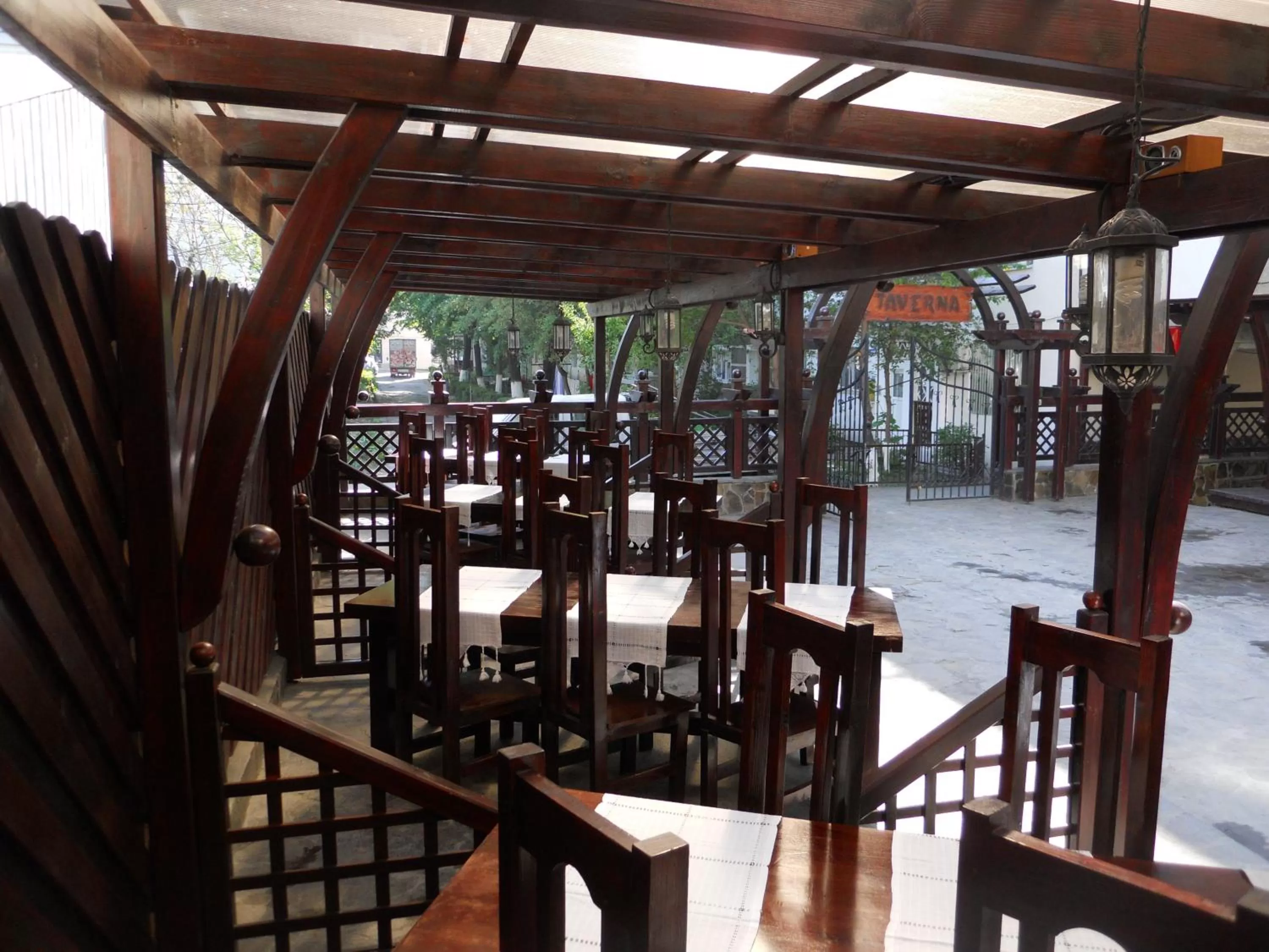 Lounge or bar, Restaurant/Places to Eat in Hotel Bistrita