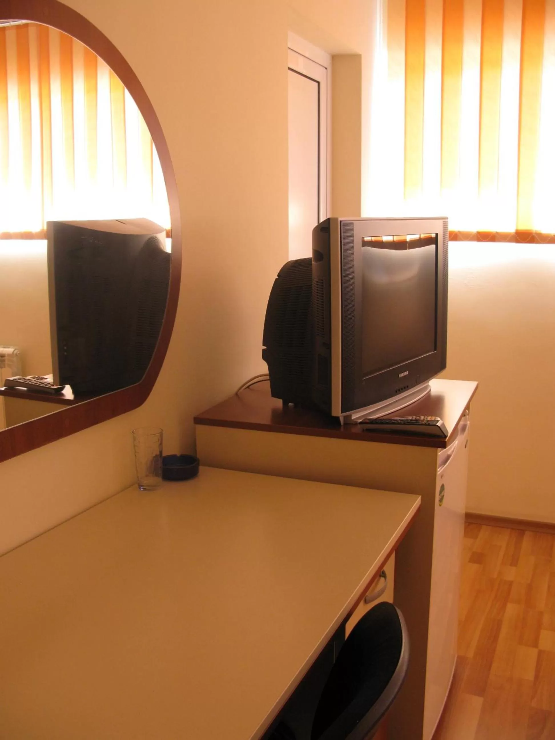 TV/Entertainment Center in Hotel Nakra