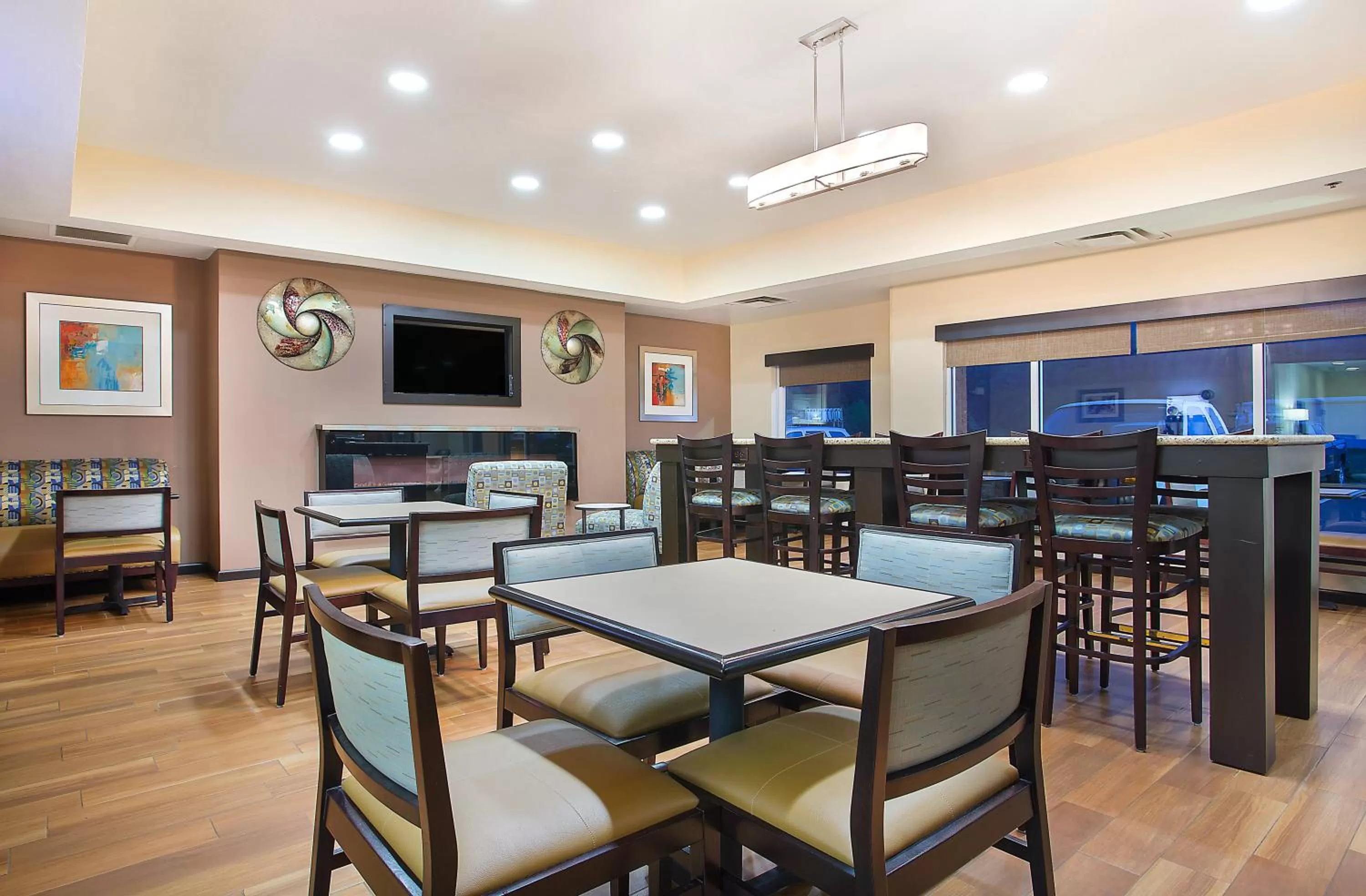 Breakfast in Holiday Inn Express & Suites Murphy by IHG