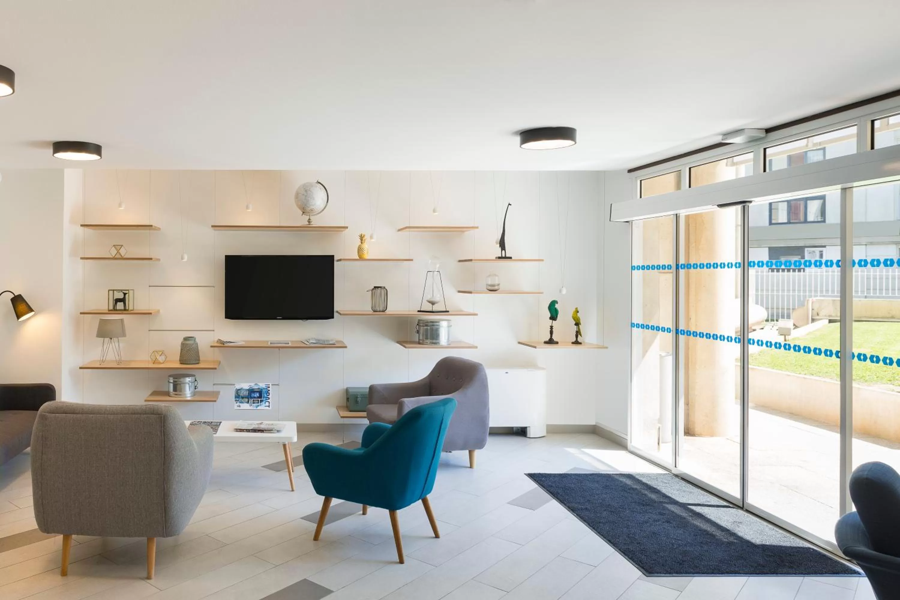 Restaurant/places to eat in Citadines Antigone Montpellier