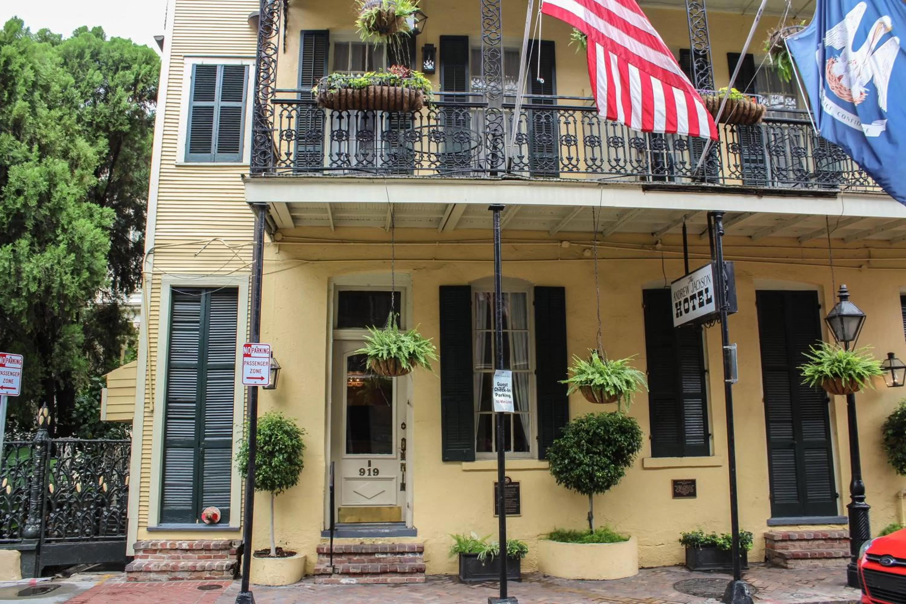 Property building in Andrew Jackson Hotel French Quarter