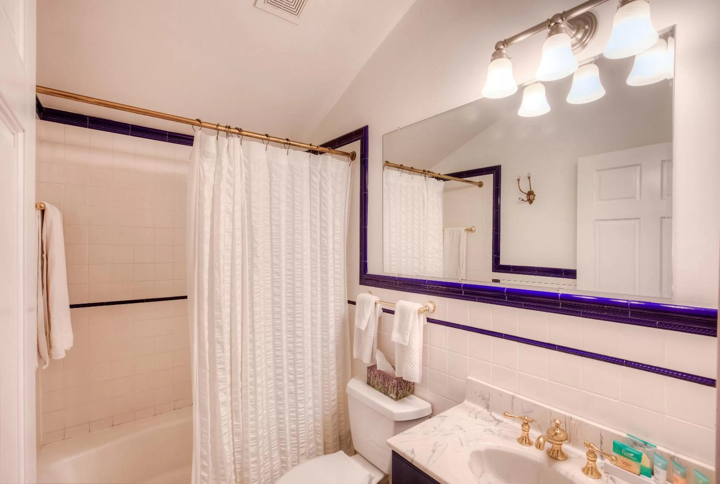 Bathroom in Elaine's Cape May Boutique Hotel