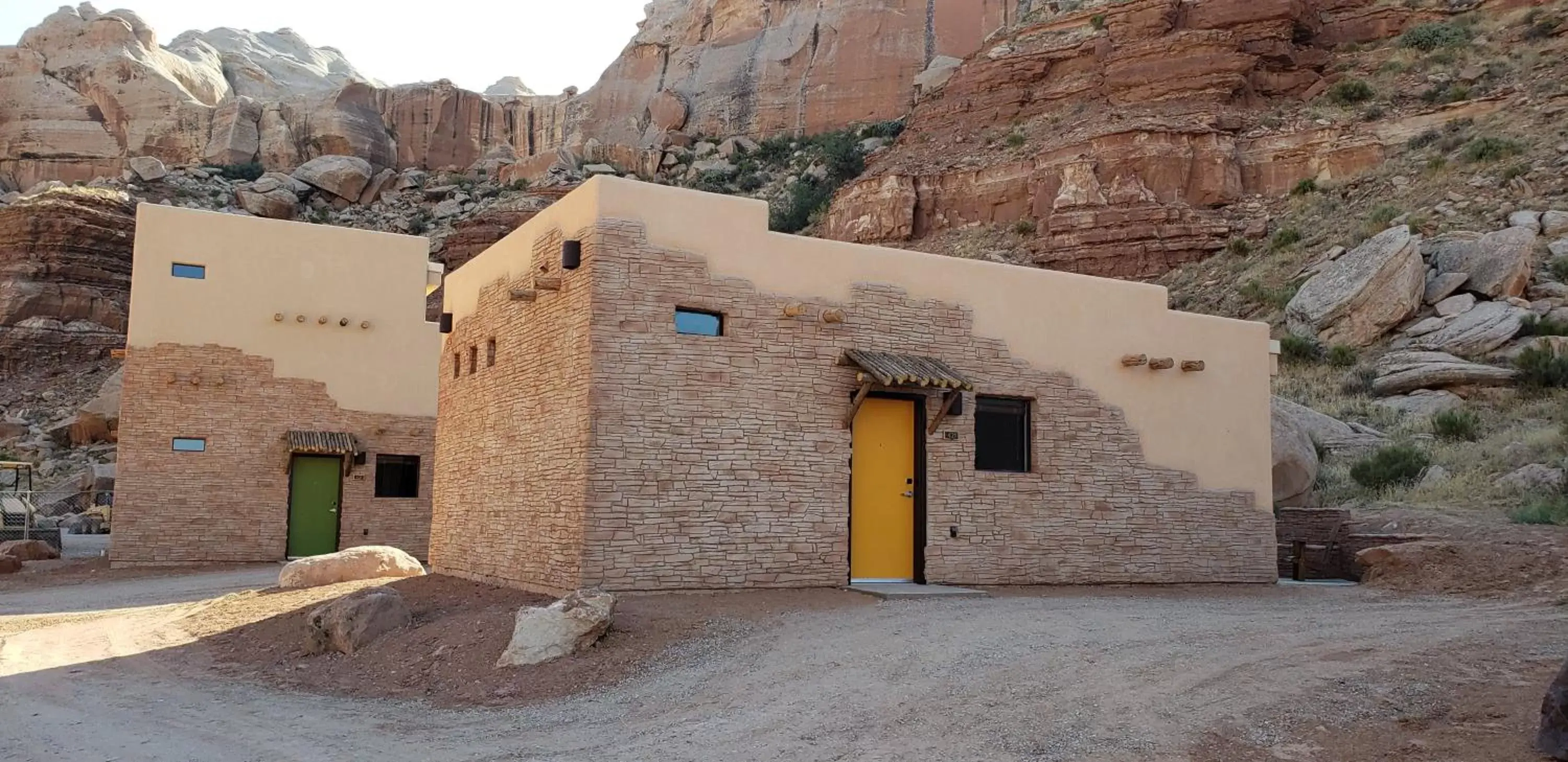 Deluxe King Suite in Bluff Dwellings Resort Deluxe King Suite in Bluff Dwellings Resort