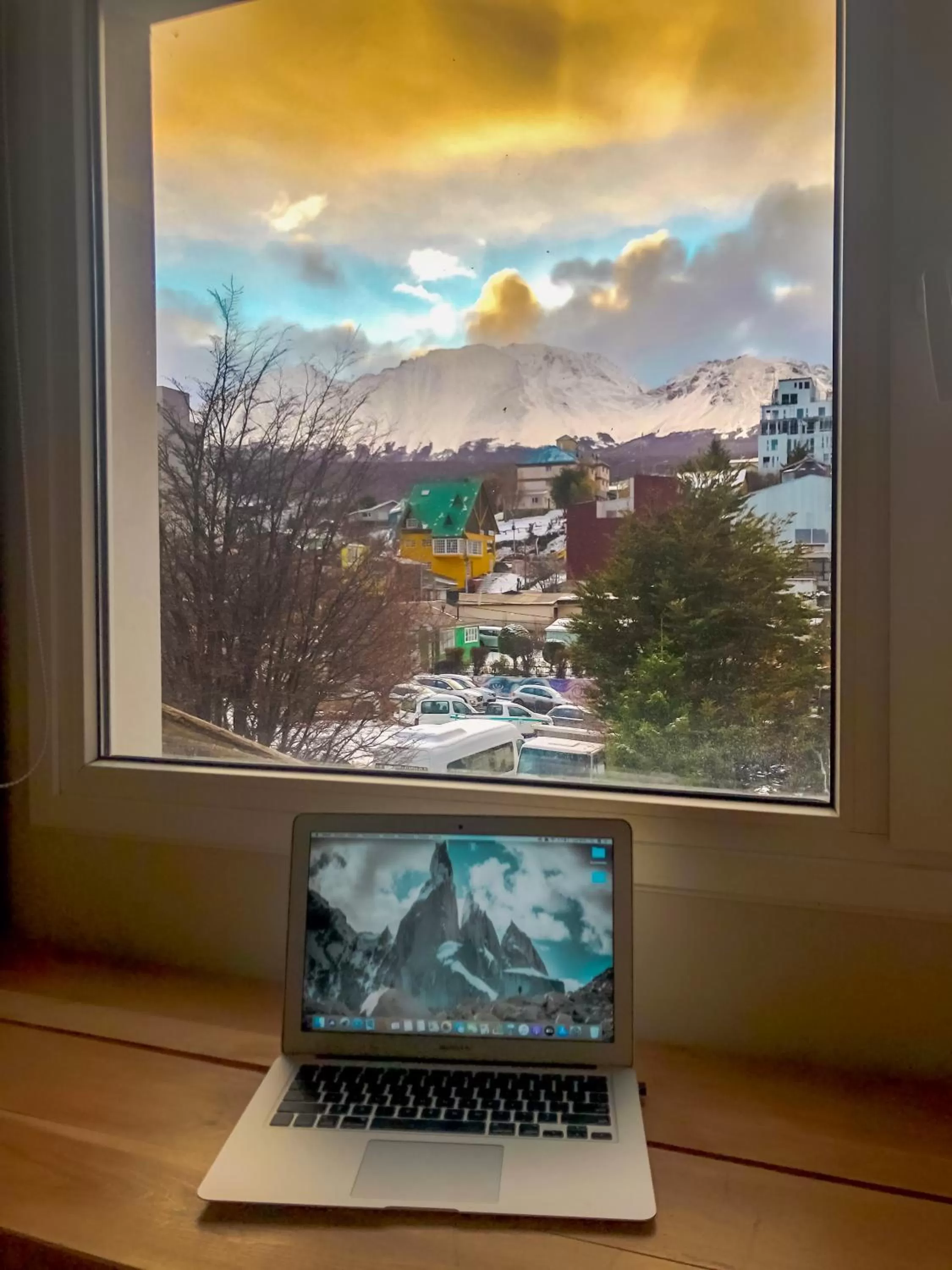 Mountain view in Hotel Monaco