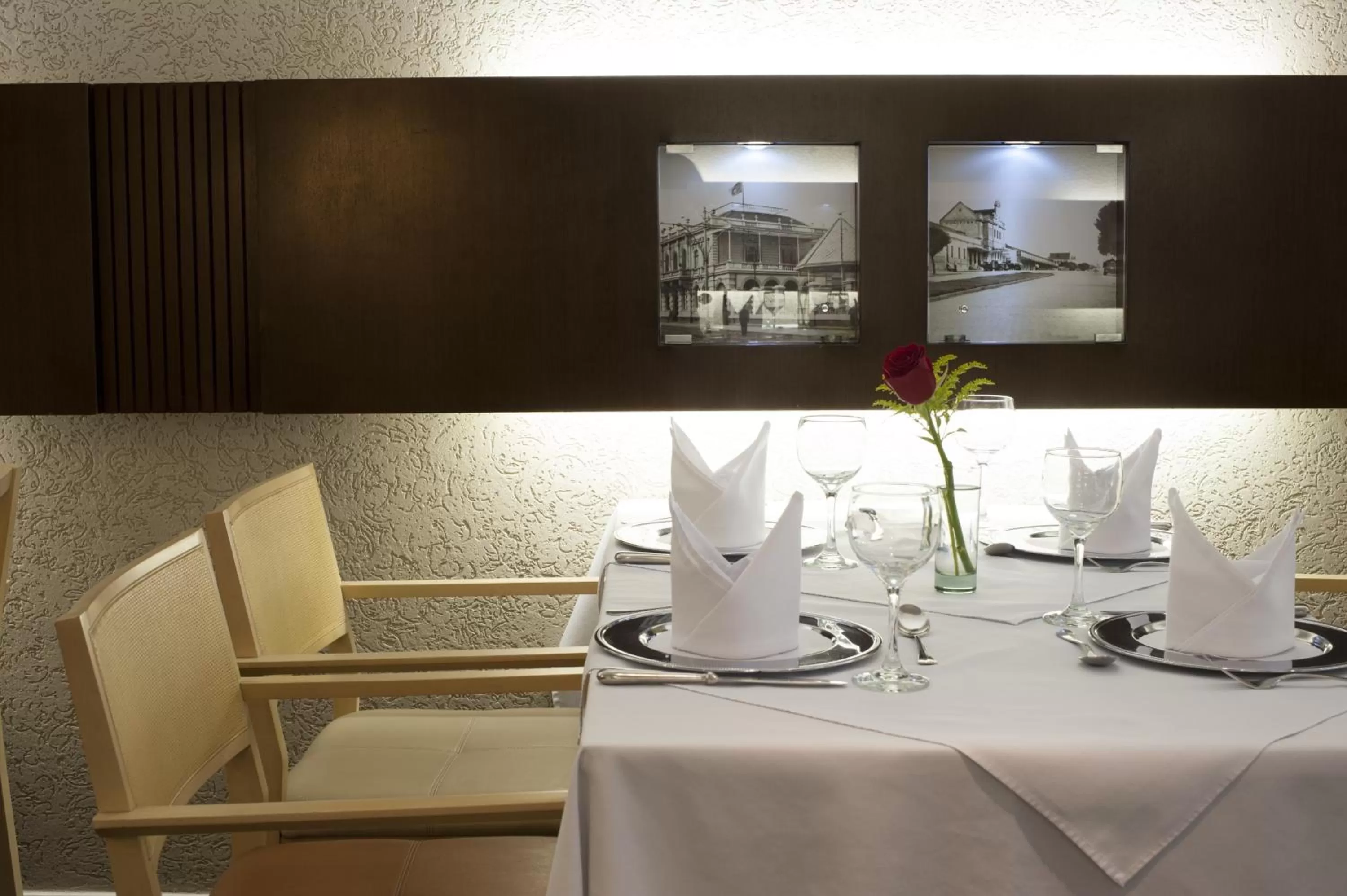 Restaurant/places to eat in Hotel Victoria Villa Curitiba by Nacional Inn