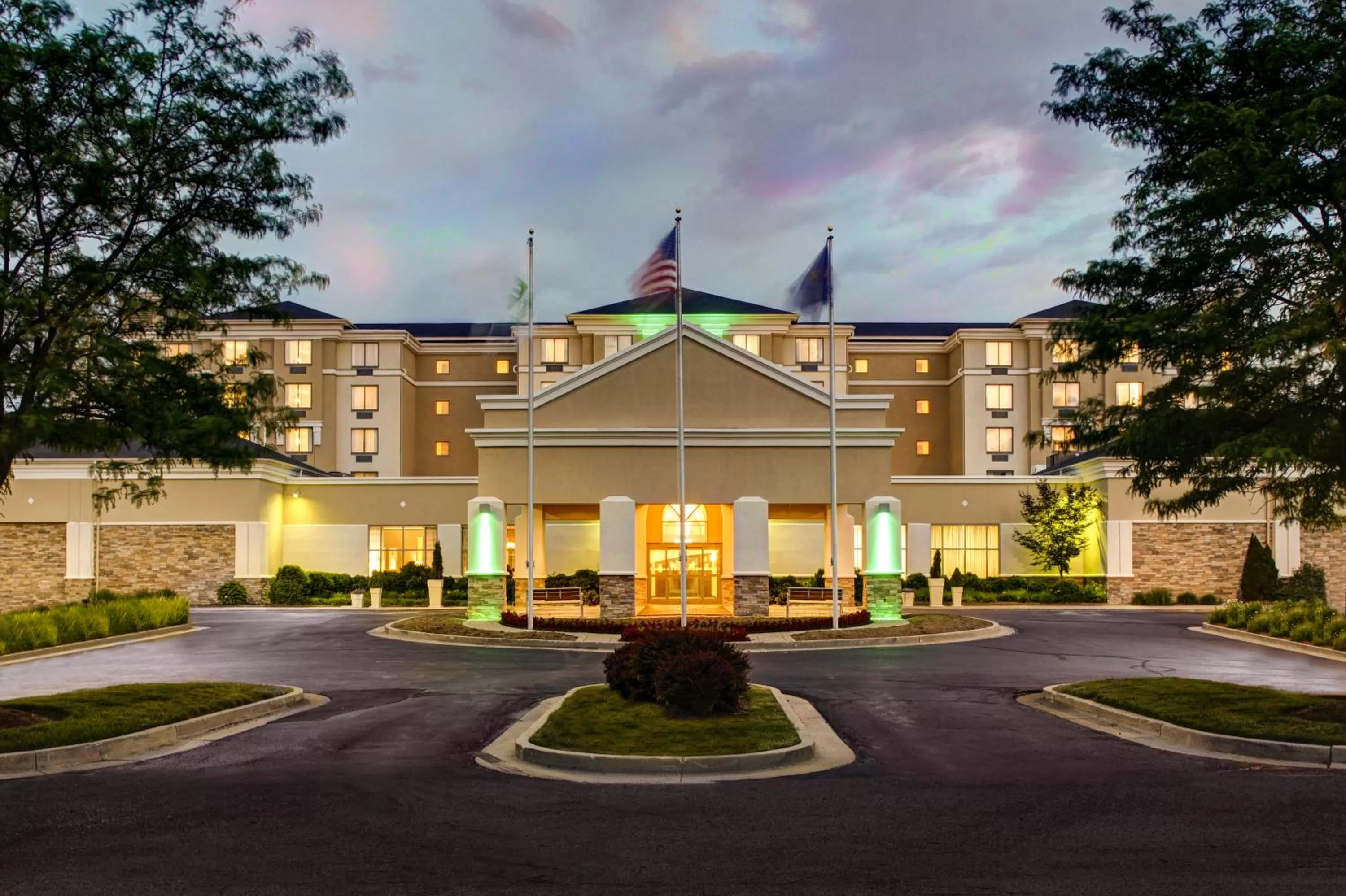 Property building in Holiday Inn Indianapolis North-Carmel by IHG
