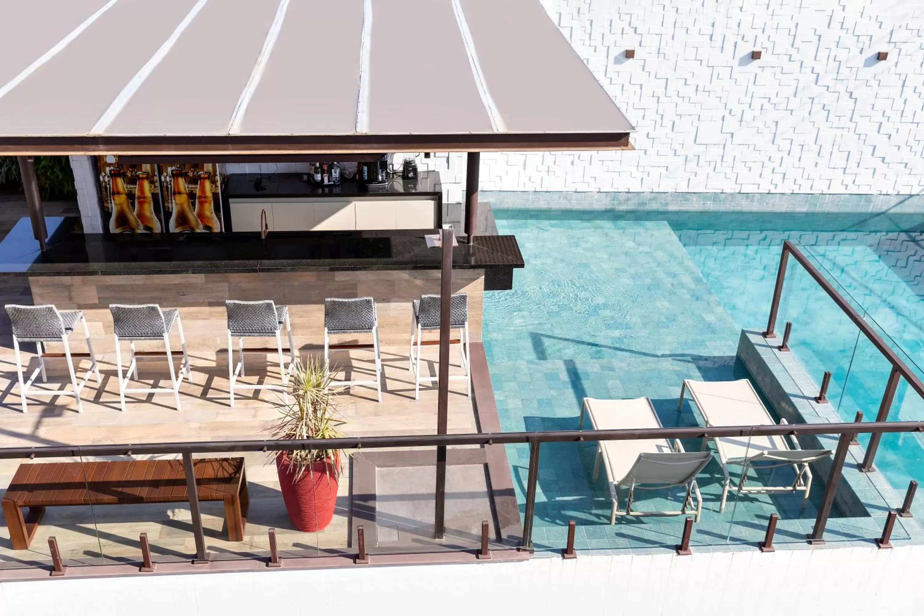 Swimming pool, Pool View in Granterrara Hotel