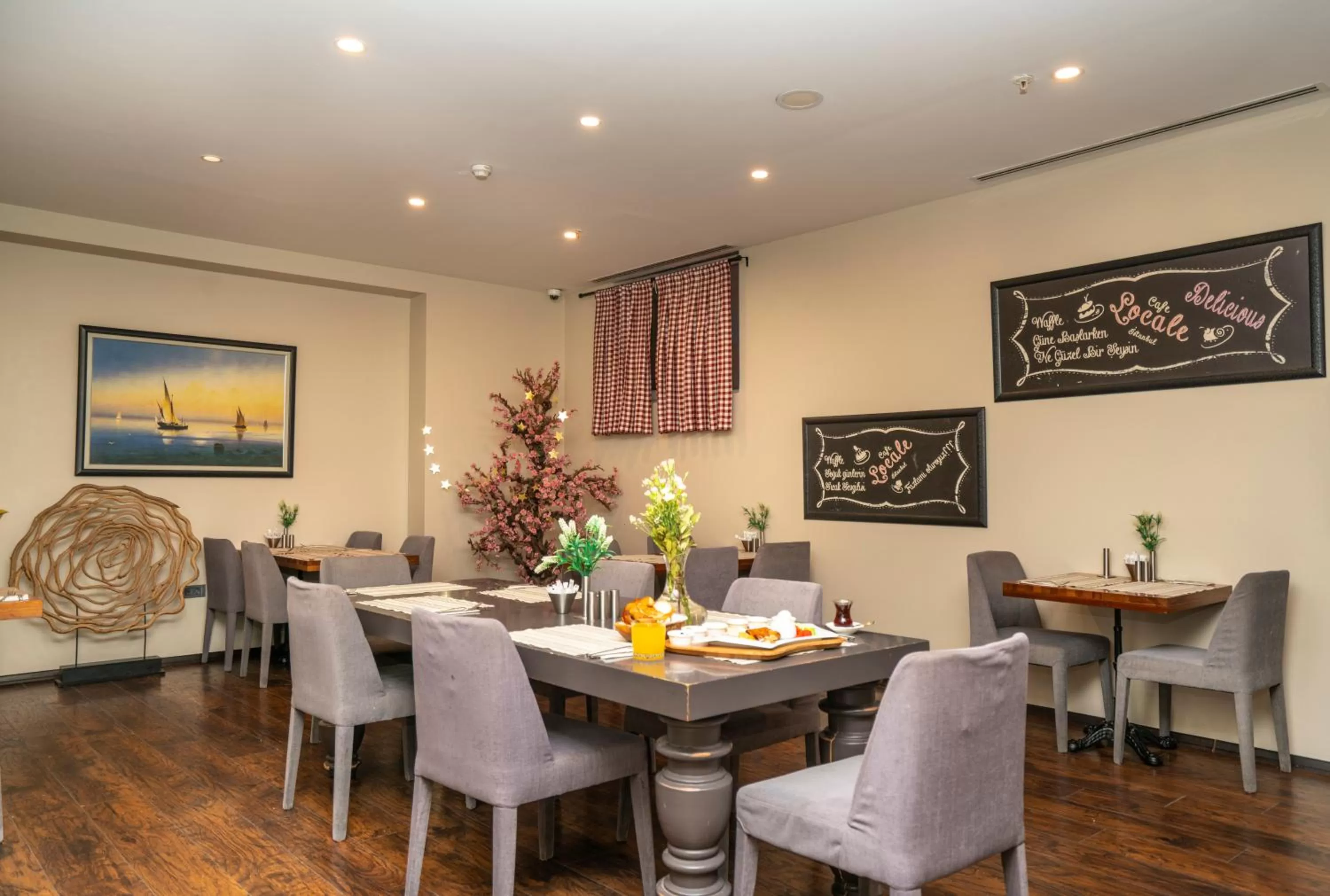 Restaurant/places to eat in The Gate Ataşehir Finance Centre