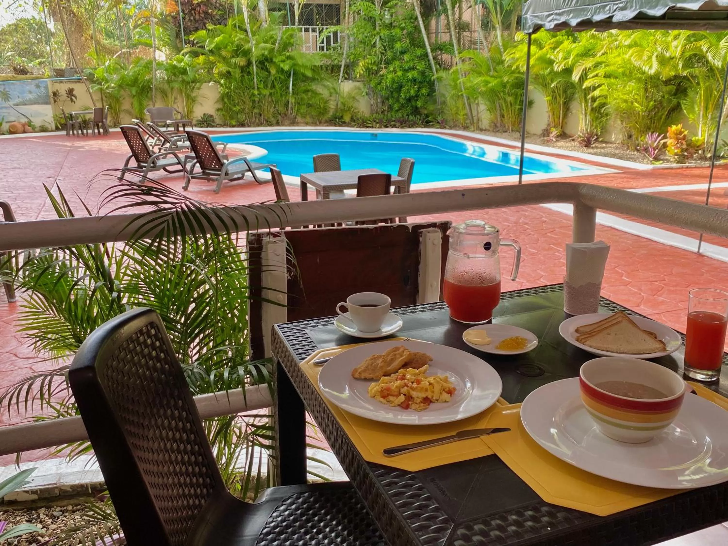 Swimming Pool in Calypso Beach Hotel by The Urbn House Santo Domingo Airport