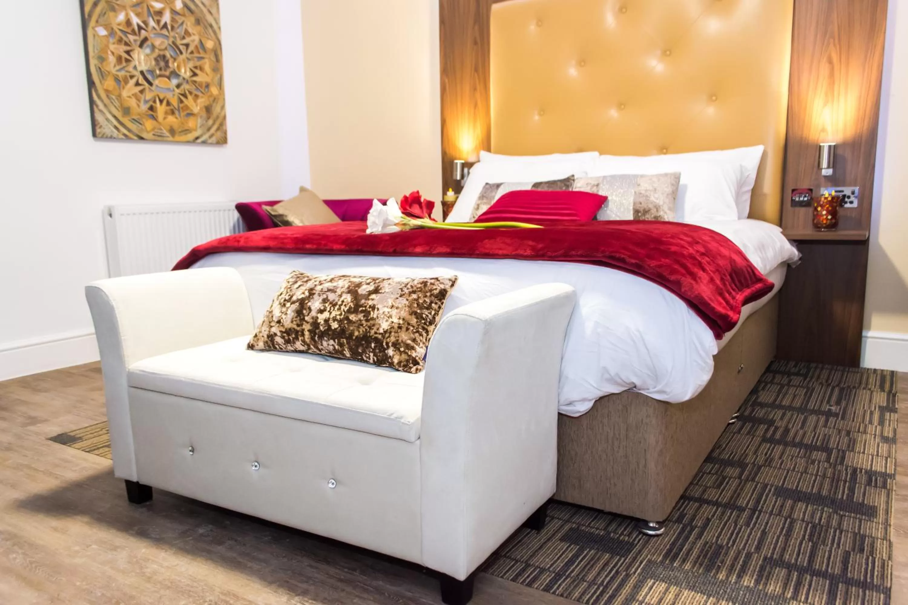 Bed in Trivelles Gatwick Hotel & airport Parking