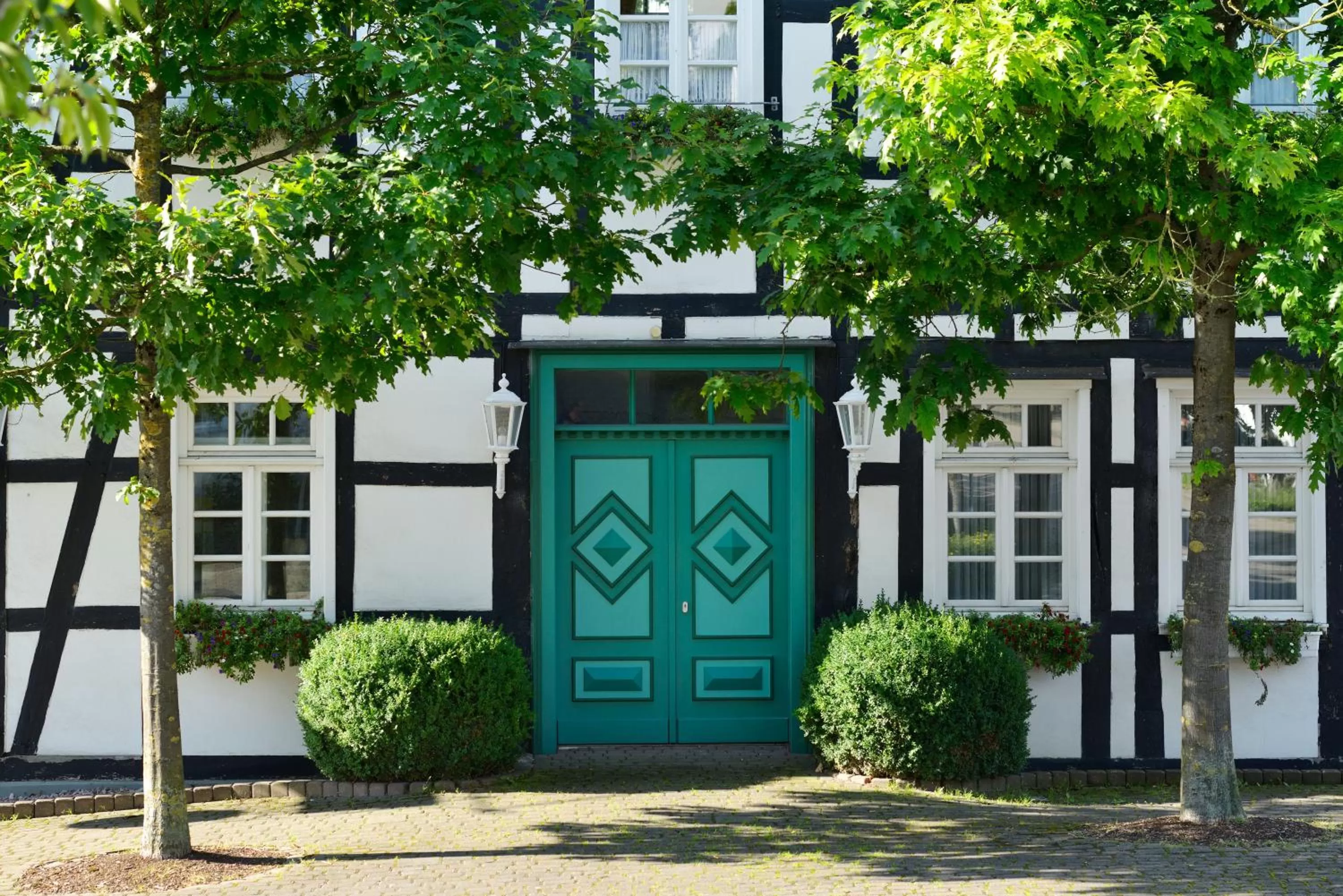 Facade/entrance, Property Building in Romantik Hotel Knippschild