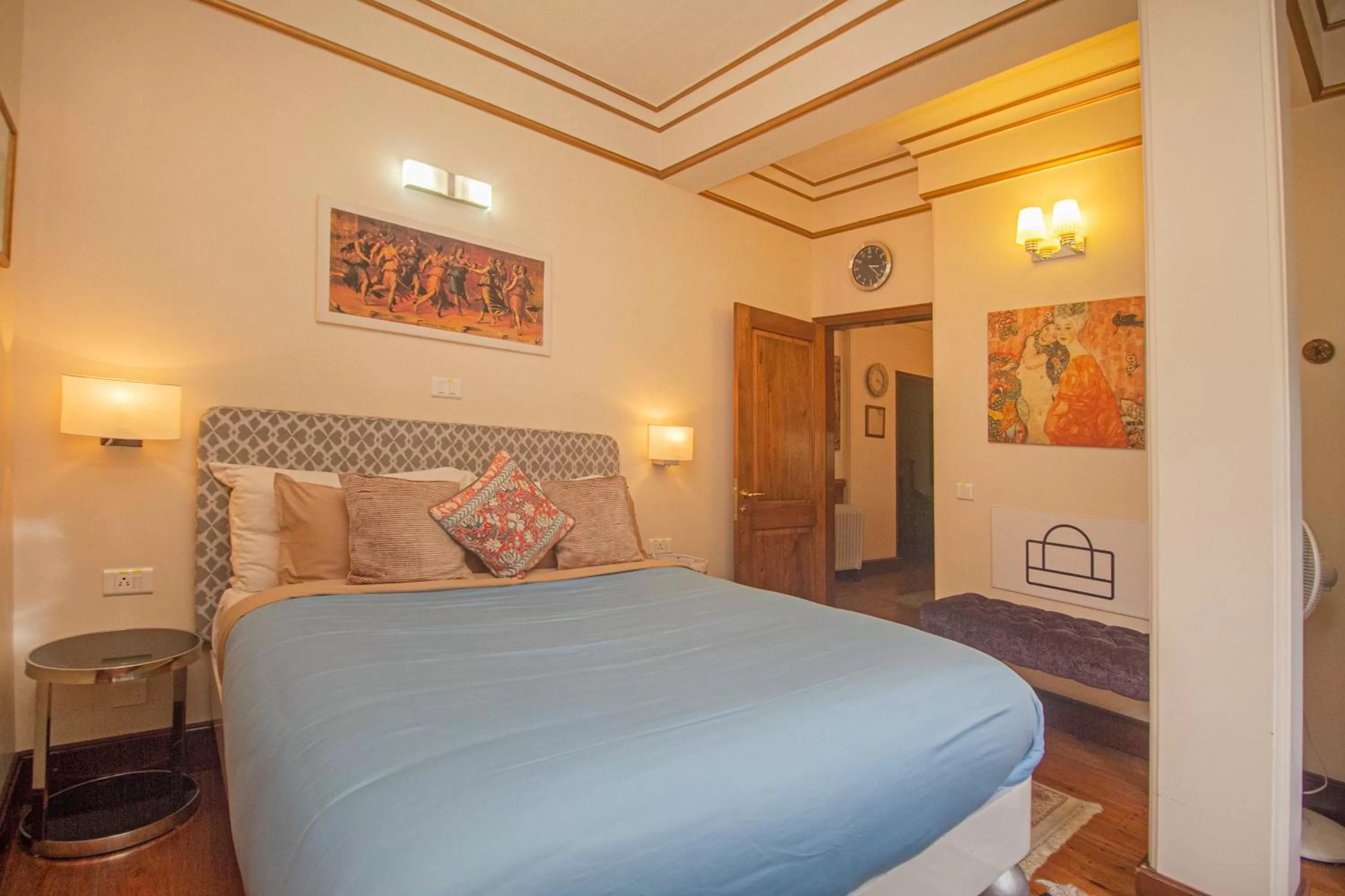 Bed in Amritara Luxury Villa Tosca, Gangtok