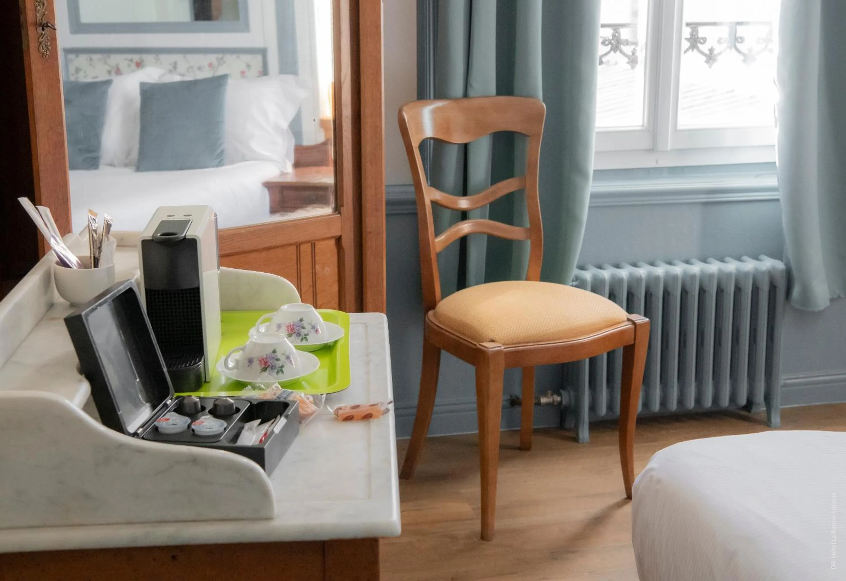 Photo of the whole room in Hotel de Charme La Bonne Adresse - Logis hotels