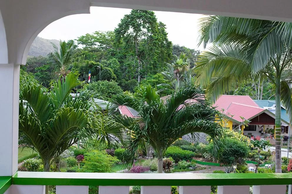 Evergreen Apartments